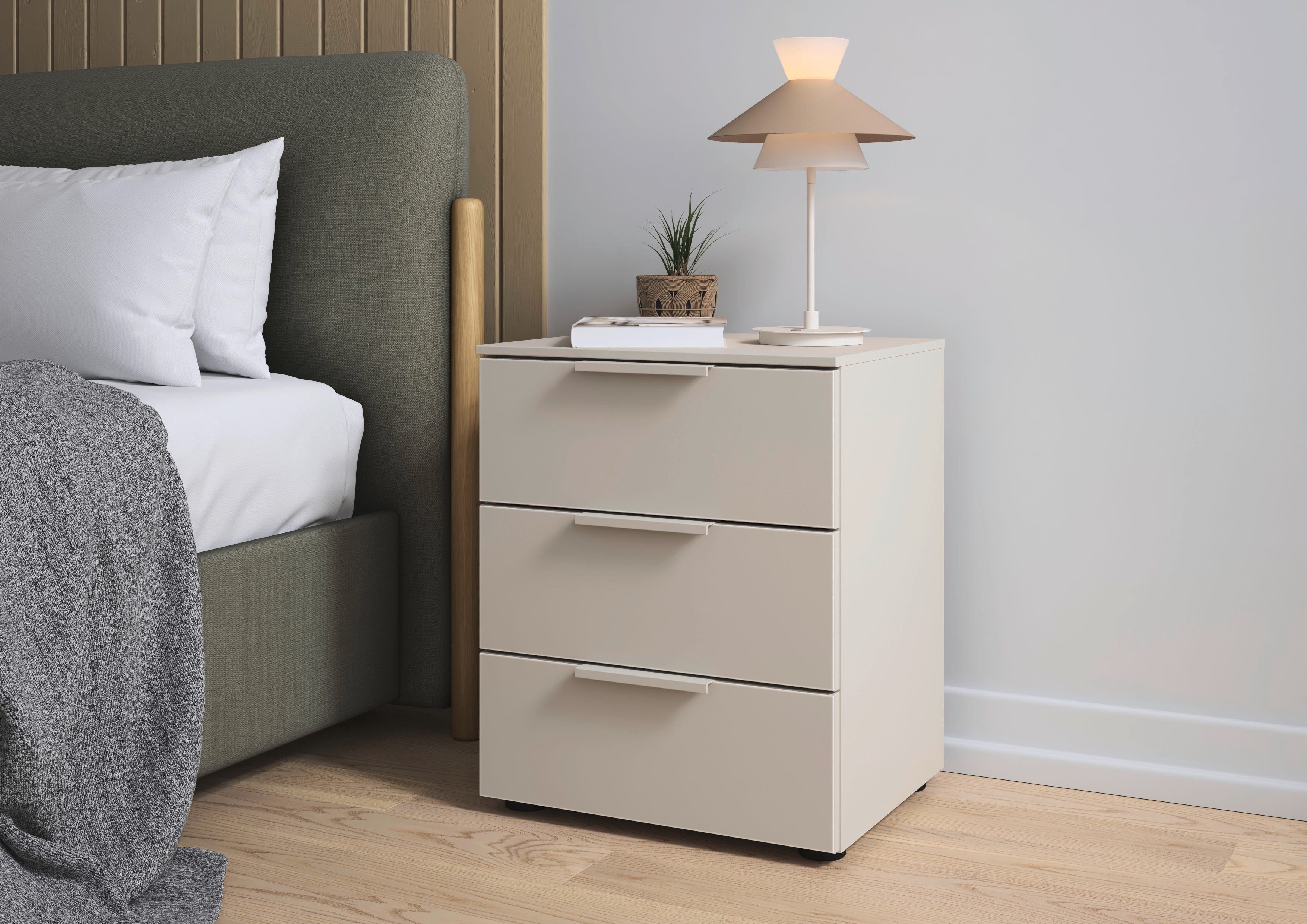 LeGer Home by Lena Gercke Nachtkommode Nachttisch Nachtschrank Nachtkonsole SERINA eleganter Eyecatcher (inkl. SOFT-CLOSE-FUNKTION), mit 3 Schubkästen sowie hochwertigen Metallgriffen MADE IN GERMANY