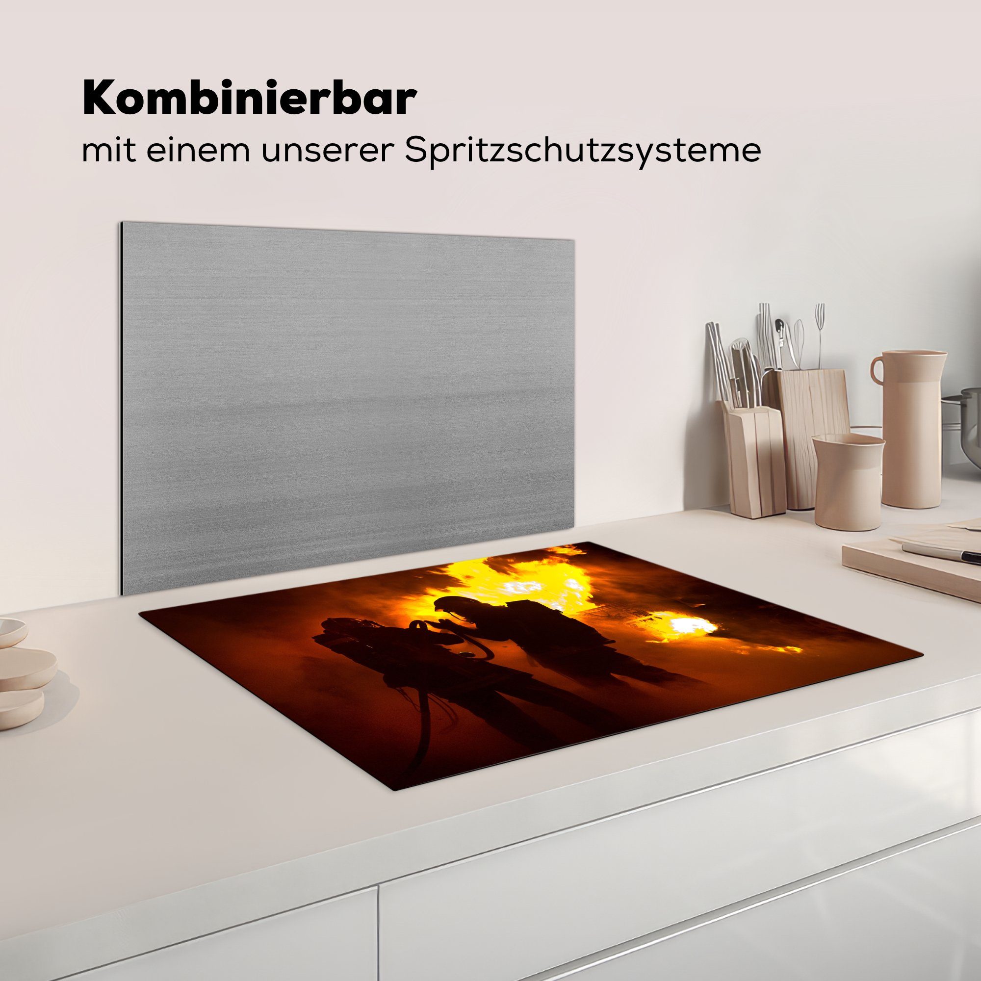 Vinyl, 70x52 (1 Arbeitsfläche cm, Ceranfeldabdeckung von nutzbar, Silhouetten Feuerwehrleuten, tlg), Mobile MuchoWow Herdblende-/Abdeckplatte