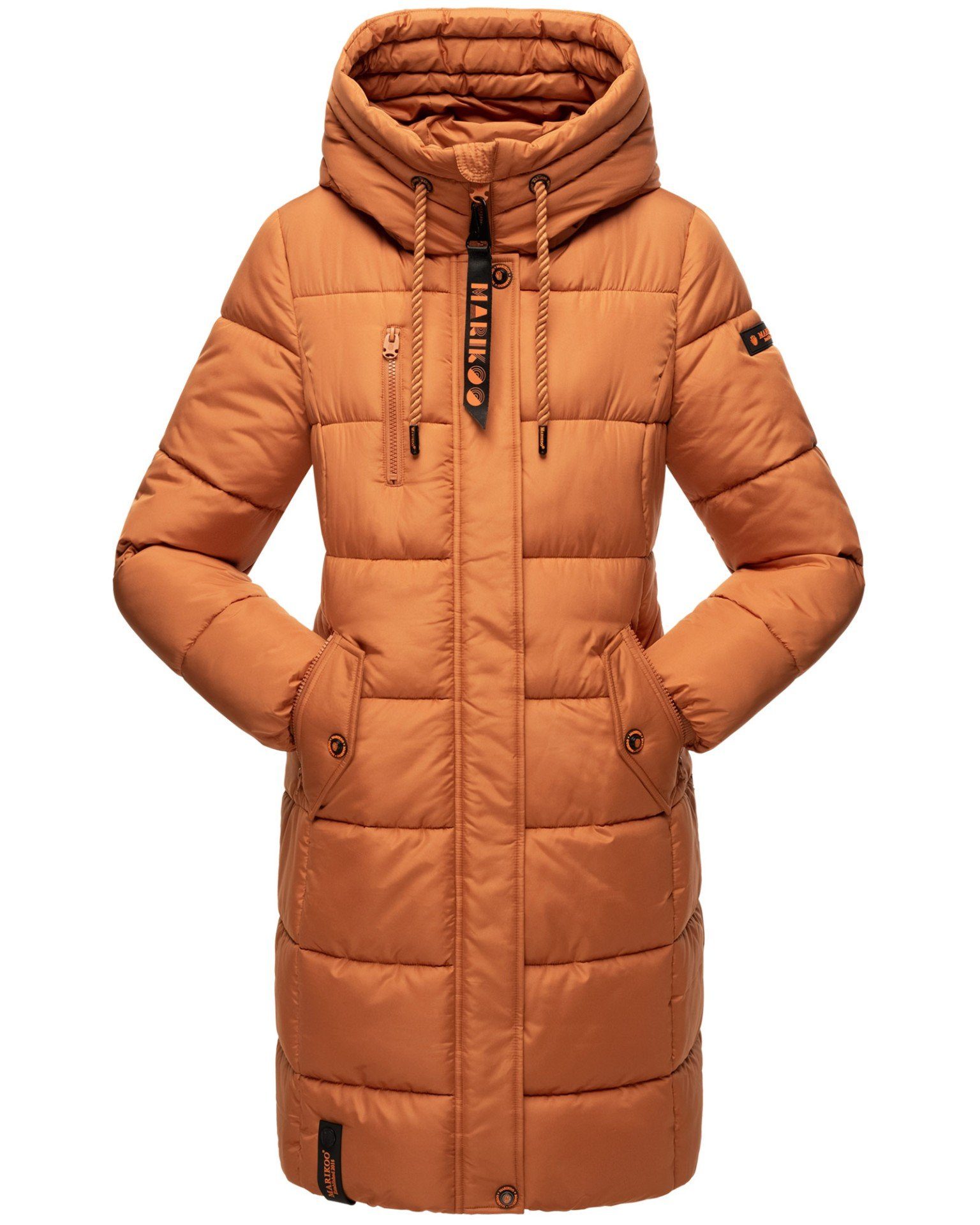Marikoo Outdoorjacke mit einer großen Kapuze