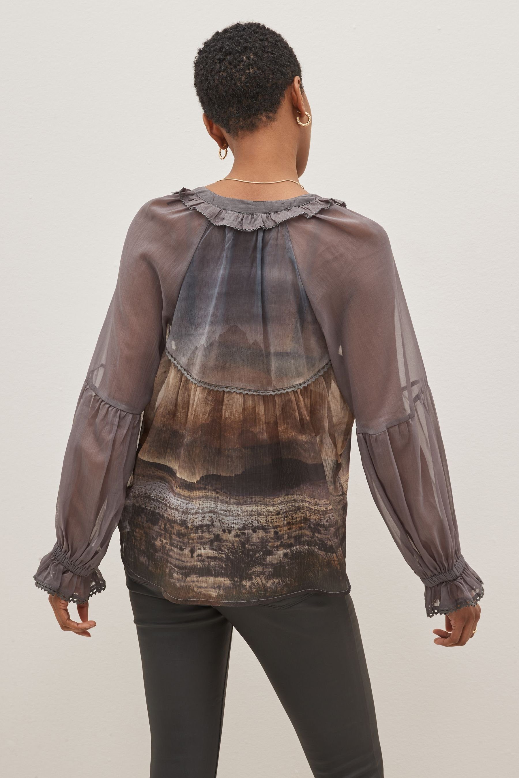Next Chiffonbluse Transparente Bluse mit V-Ausschnitt, günstig online kaufen