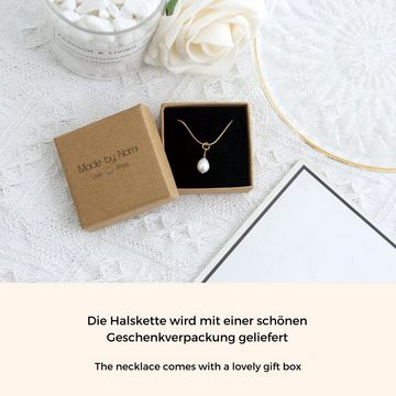 Made by Nami Kette mit Anhänger Buchstaben Halskette in Gold Personalisierte Kette mit Anhänger, Initialien Anhänger Filigrane Edelstahl Buchstaben inkl. Geschenkbox