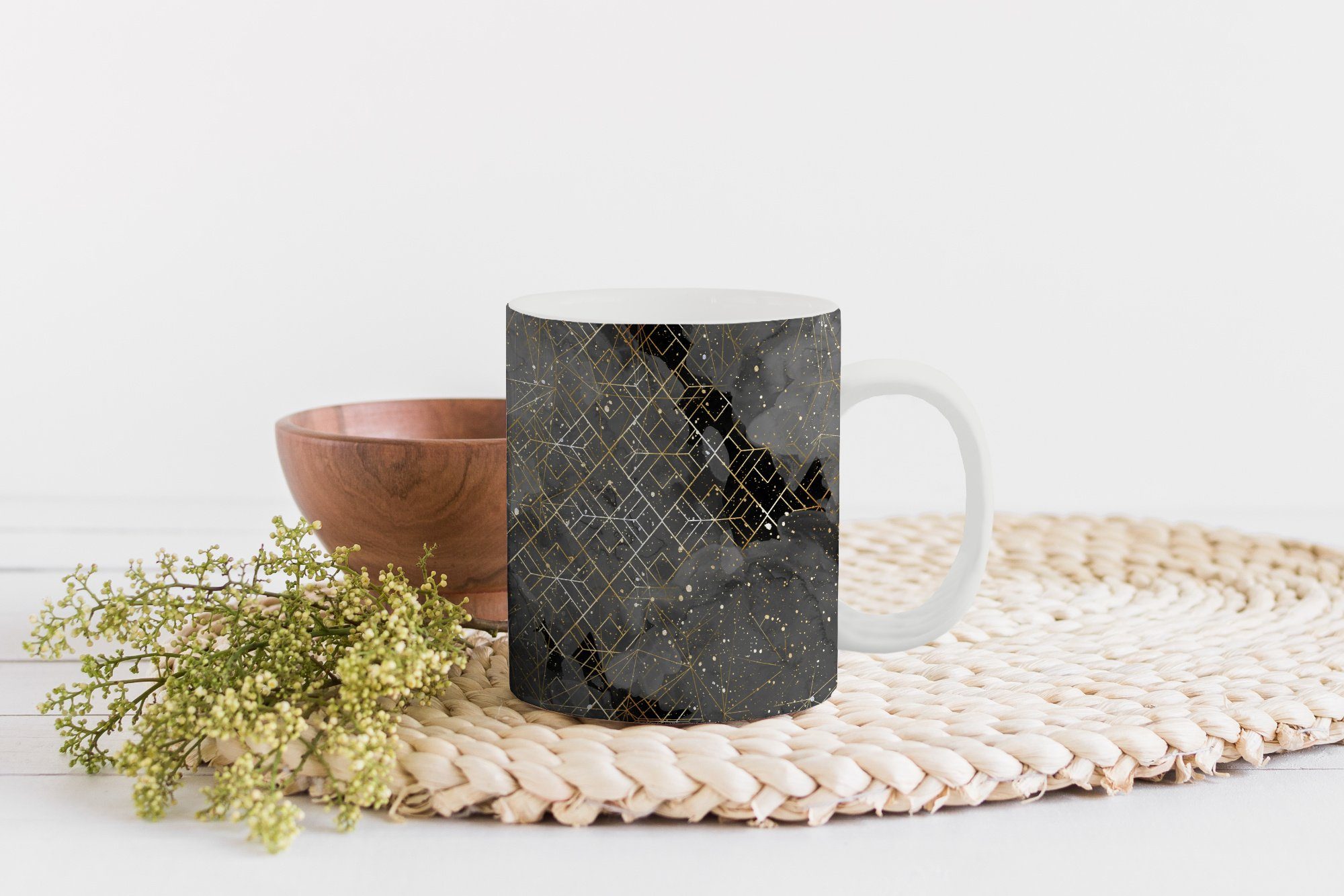 Tasse Schwarz Teetasse, Teetasse, Geometrie, Gold - Marmor - Geschenk Keramik, - Becher, MuchoWow Kaffeetassen,
