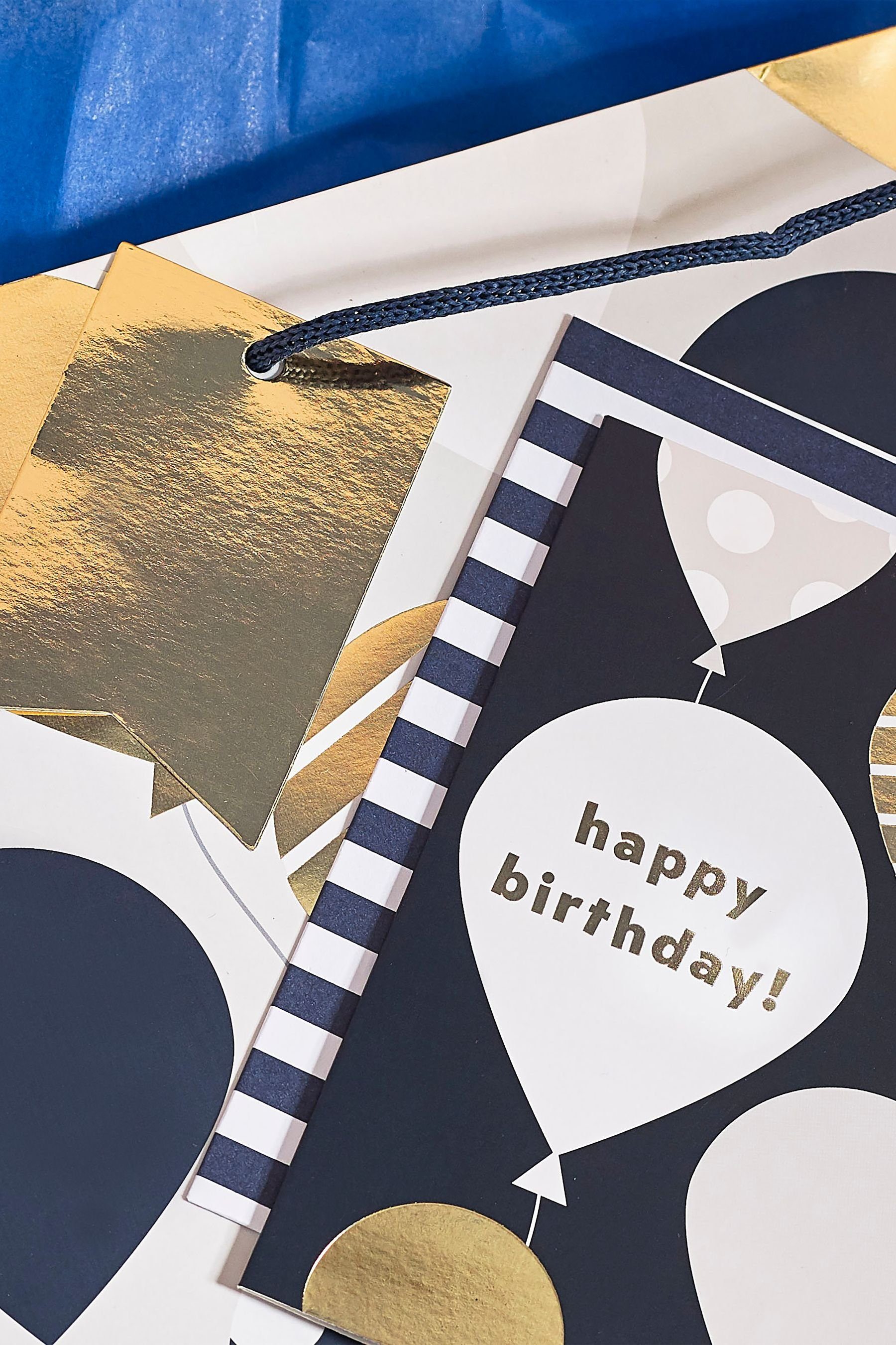 Next Geschenkpapier Ballons Geschenktasche und Karte im Set, (1St) – Bild 2 von 3
