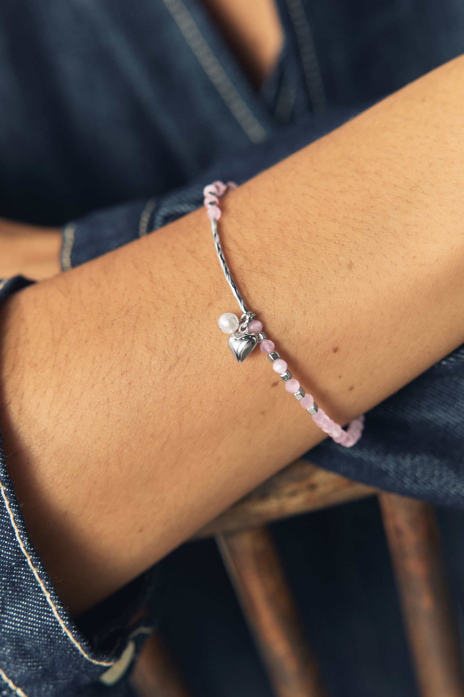 Next Armband Armband mit Perlen und Herzanhänger (1-tlg) – Bild 4 von 5