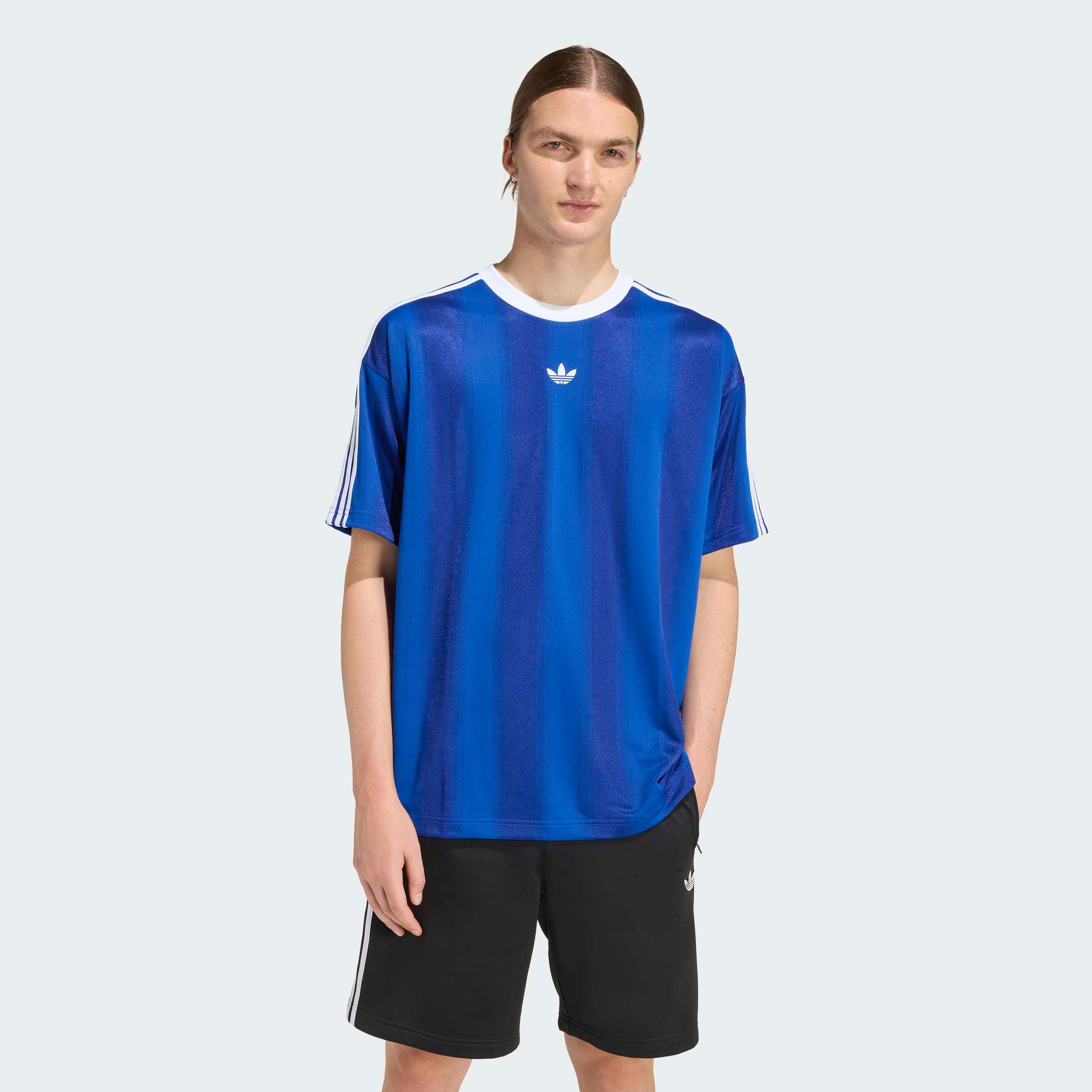 adidas Originals T-Shirt ADIDAS ADICOLOR JACQUARD TRIKOT lockere Passform, Rundhalsausschnitt, mit klassischem Trefoil Logo
