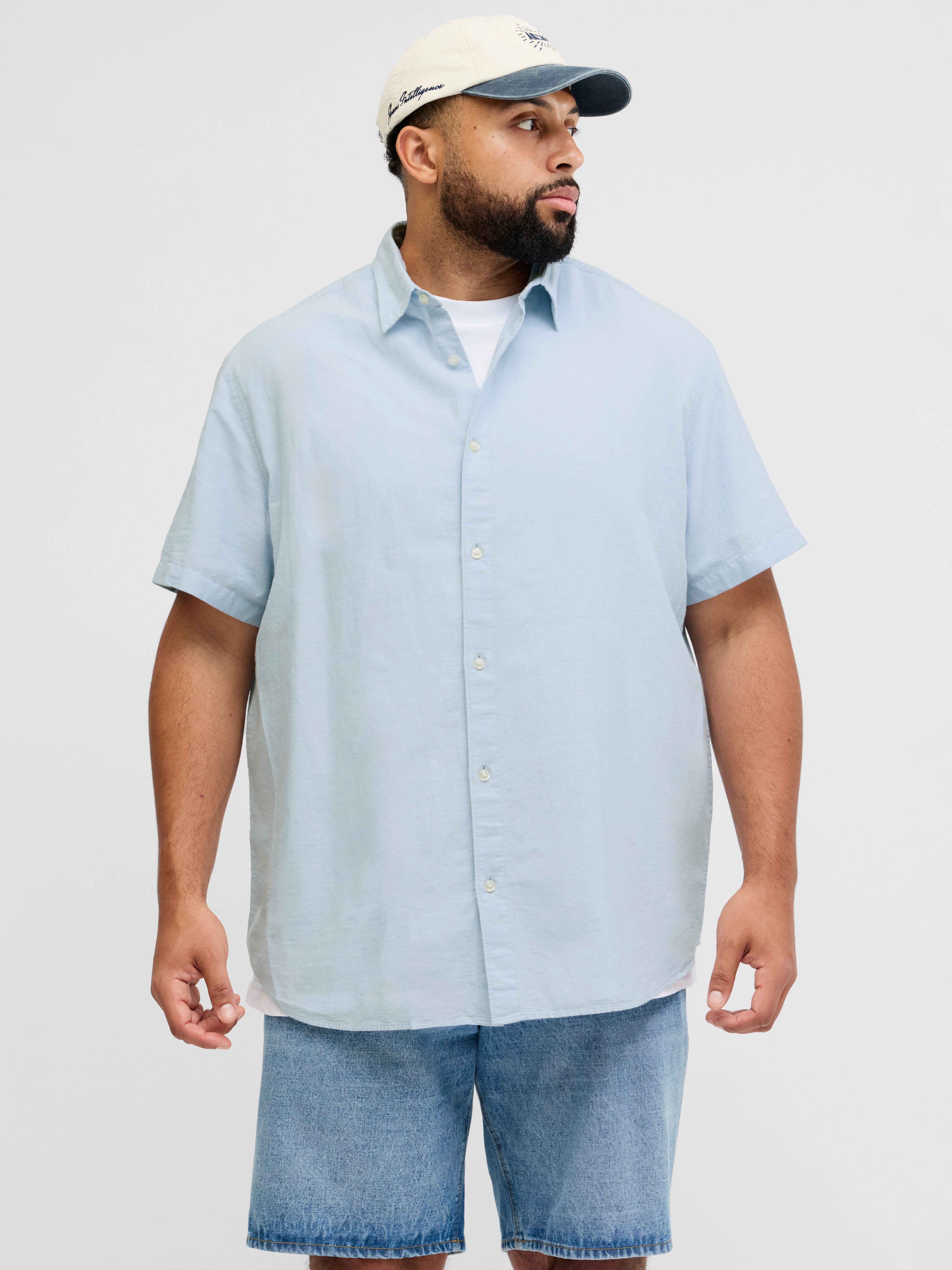 Jack & Jones PlusSize Kurzarmhemd JJEBREEZE LINEN BLEND SHIRT S/S SN PLS mit Leinen, regular fit