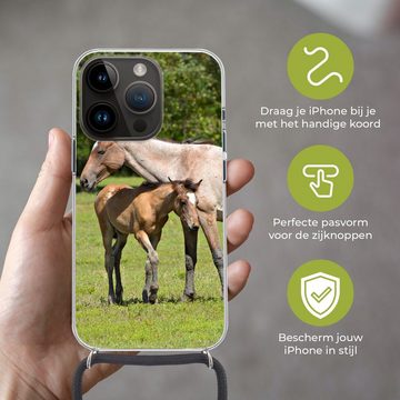MuchoWow Handyhülle Pferde - Gras - Schatten, Handyhülle Telefonhülle Apple iPhone 14 Pro