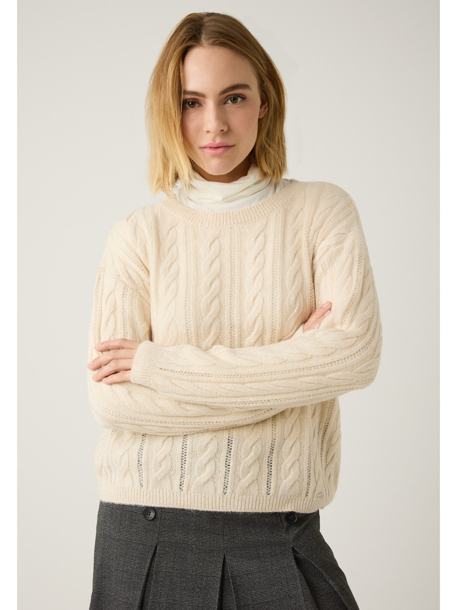 MORE&MORE Rundhalspullover Strickpullover mit Zopfmuster günstig online kaufen