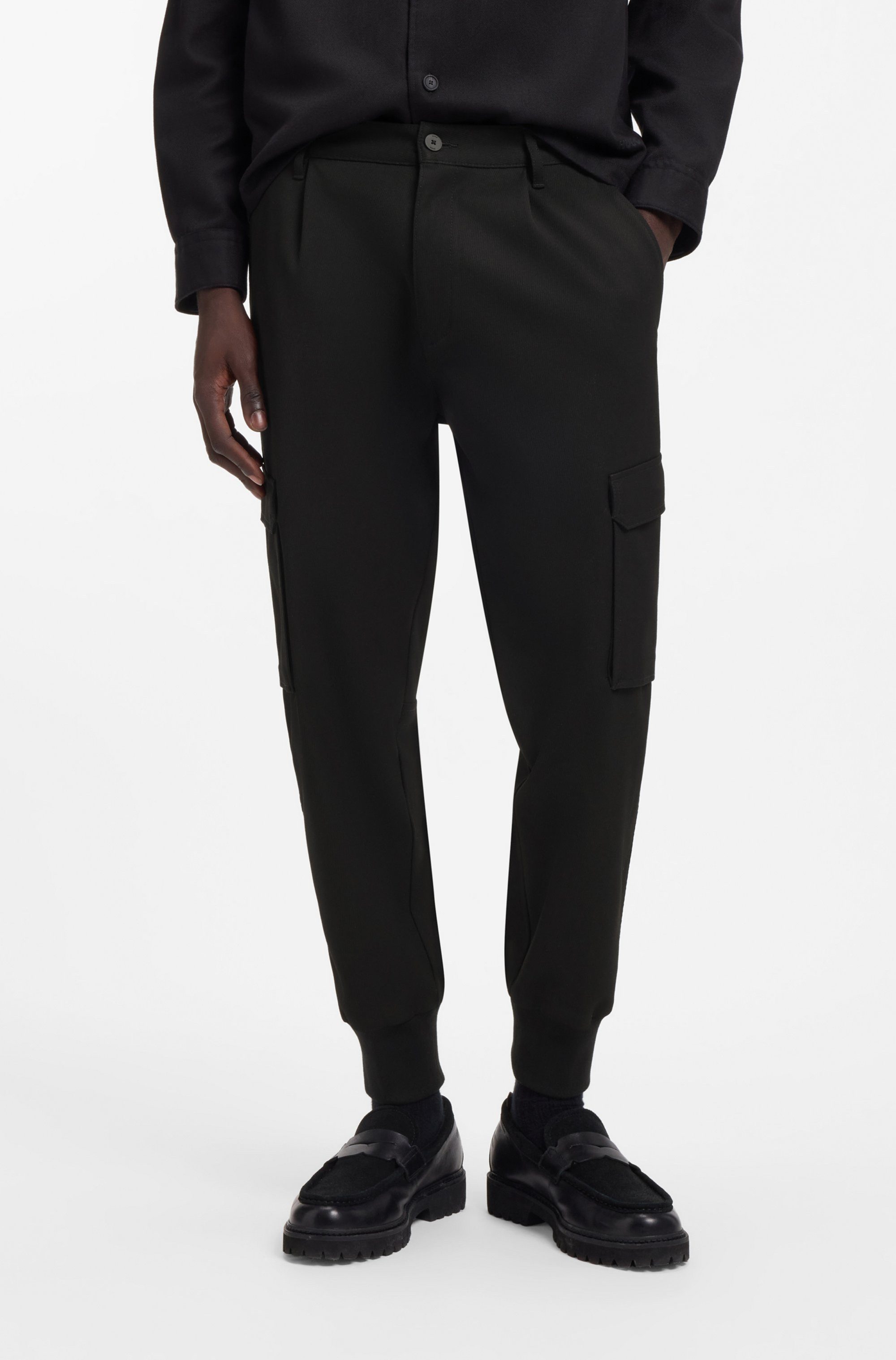 HUGO Cargohose Glavin Slim Fit, tapered leg, Bundfalten vorne