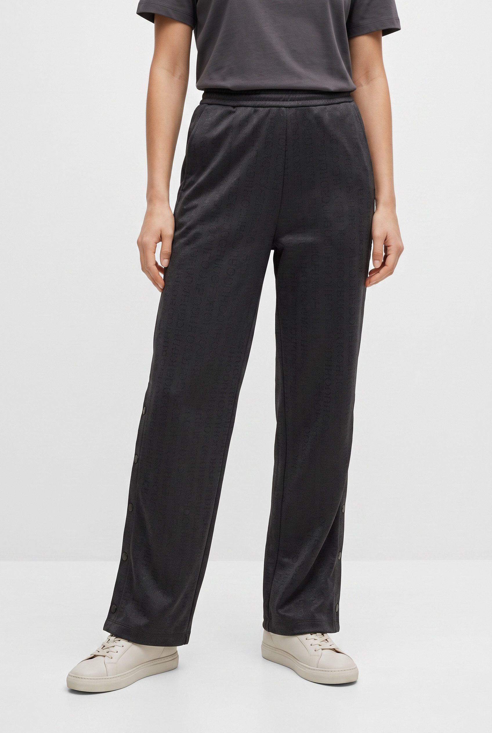 HUGO Jogger Pants Nicole_B mit tonalem Jaquard Monogramm