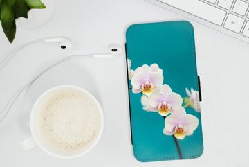 MuchoWow Handyhülle Orchidee - Blumen - Pflanze - Weiß - Lila, Handyhülle Telefonhülle Apple iPhone 13 Mini