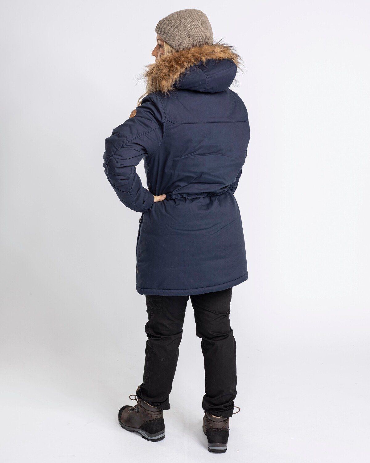 Pinewood Finnveden Parka Dark Navy Winterjacke Damen