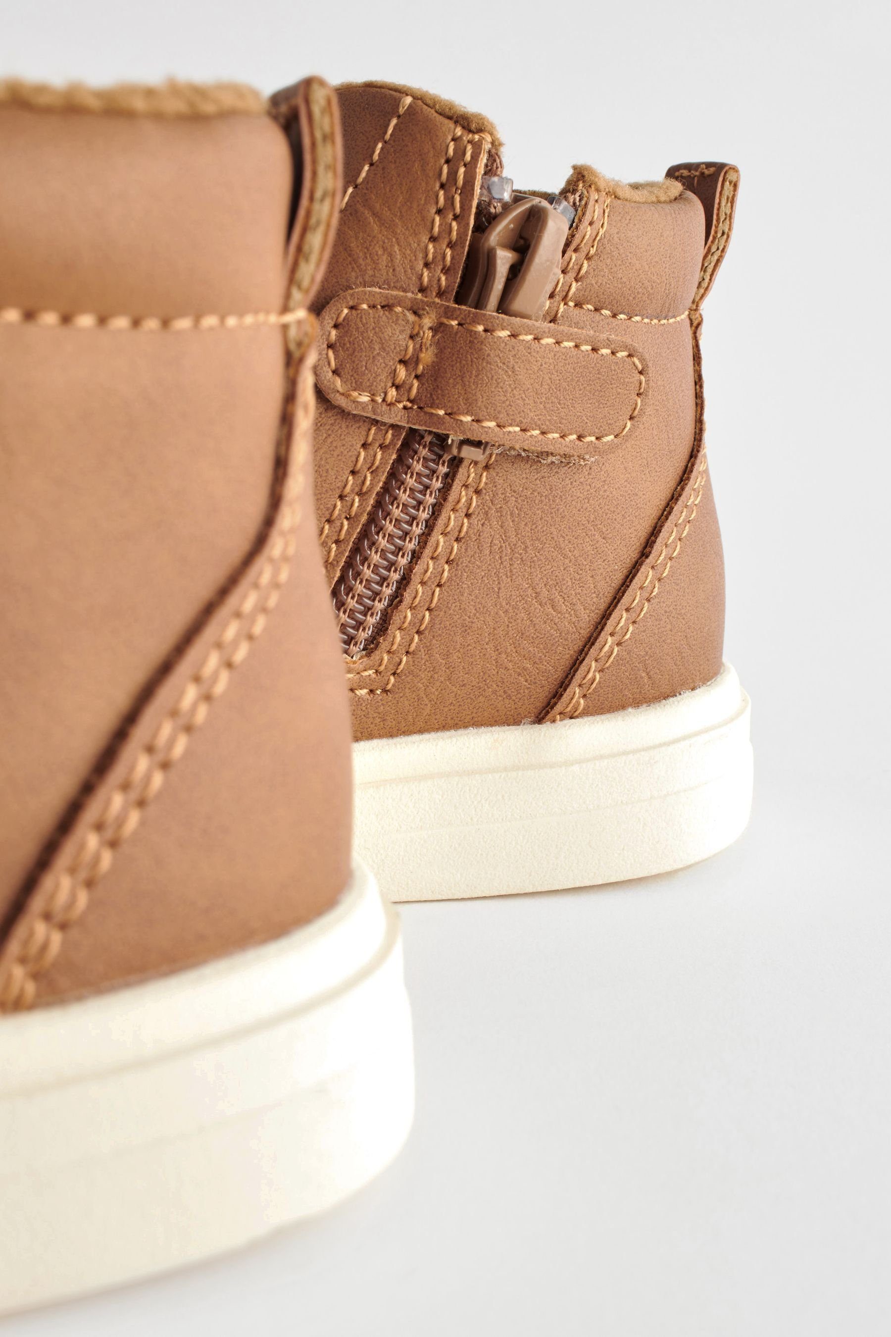 Next Warmgefütterte Chukka-Stiefel, weite Passform Schnürstiefelette (1-tlg)