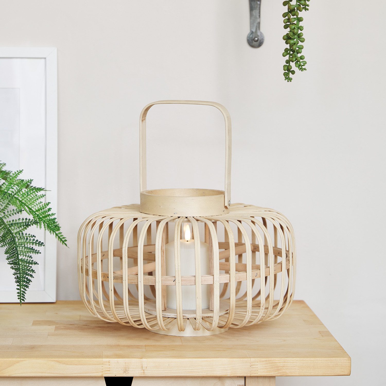 Lights4fun LED Laterne Bambuslaterne mit TruGlow® Kerze