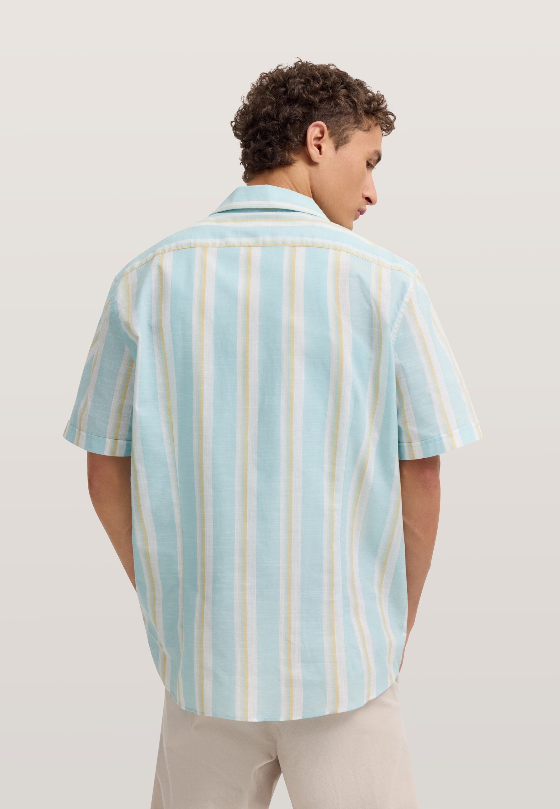 bugatti Kurzarmhemd Modern Fit aus reiner Baumwolle