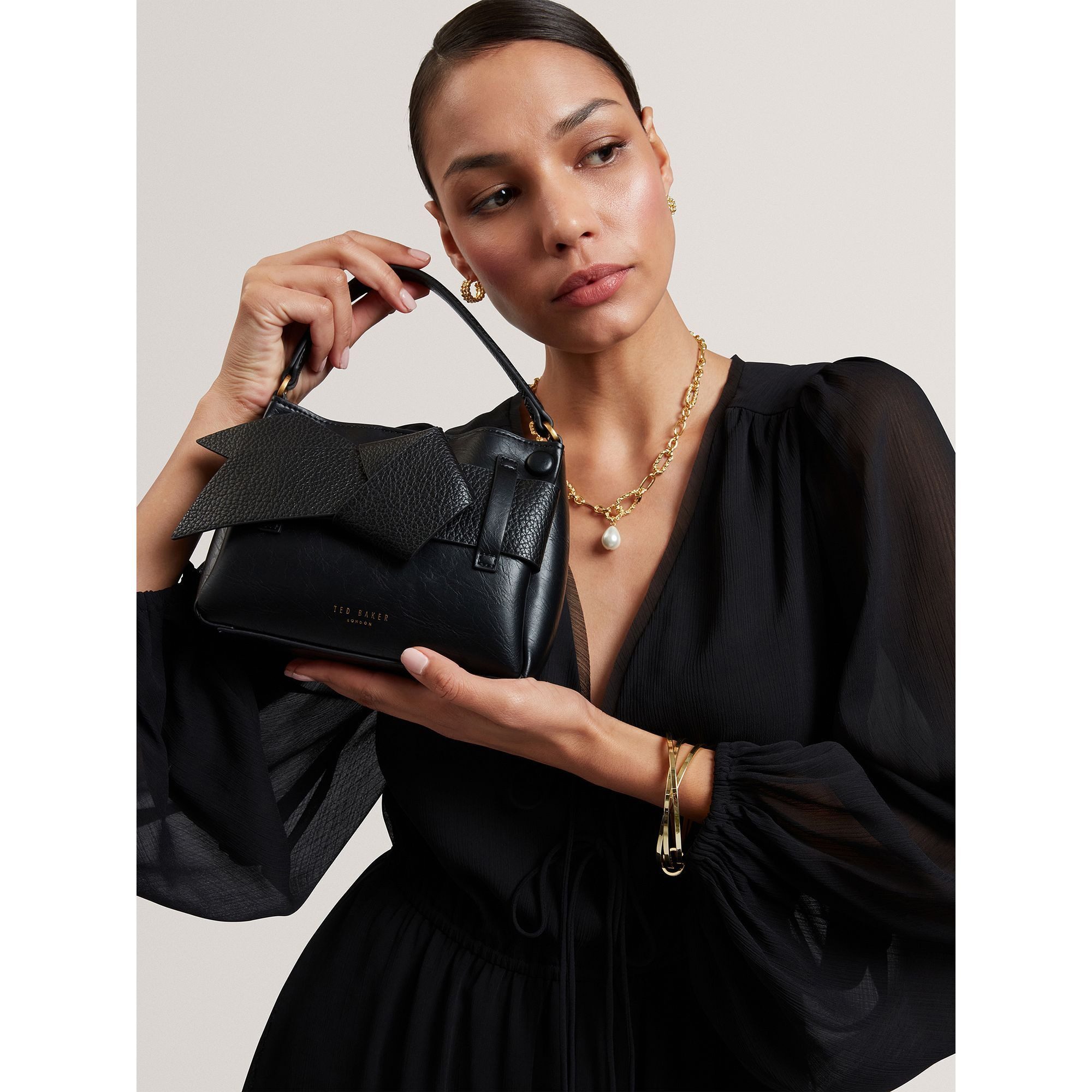 Ted Baker Henkeltasche Ssansa, Polyurethan