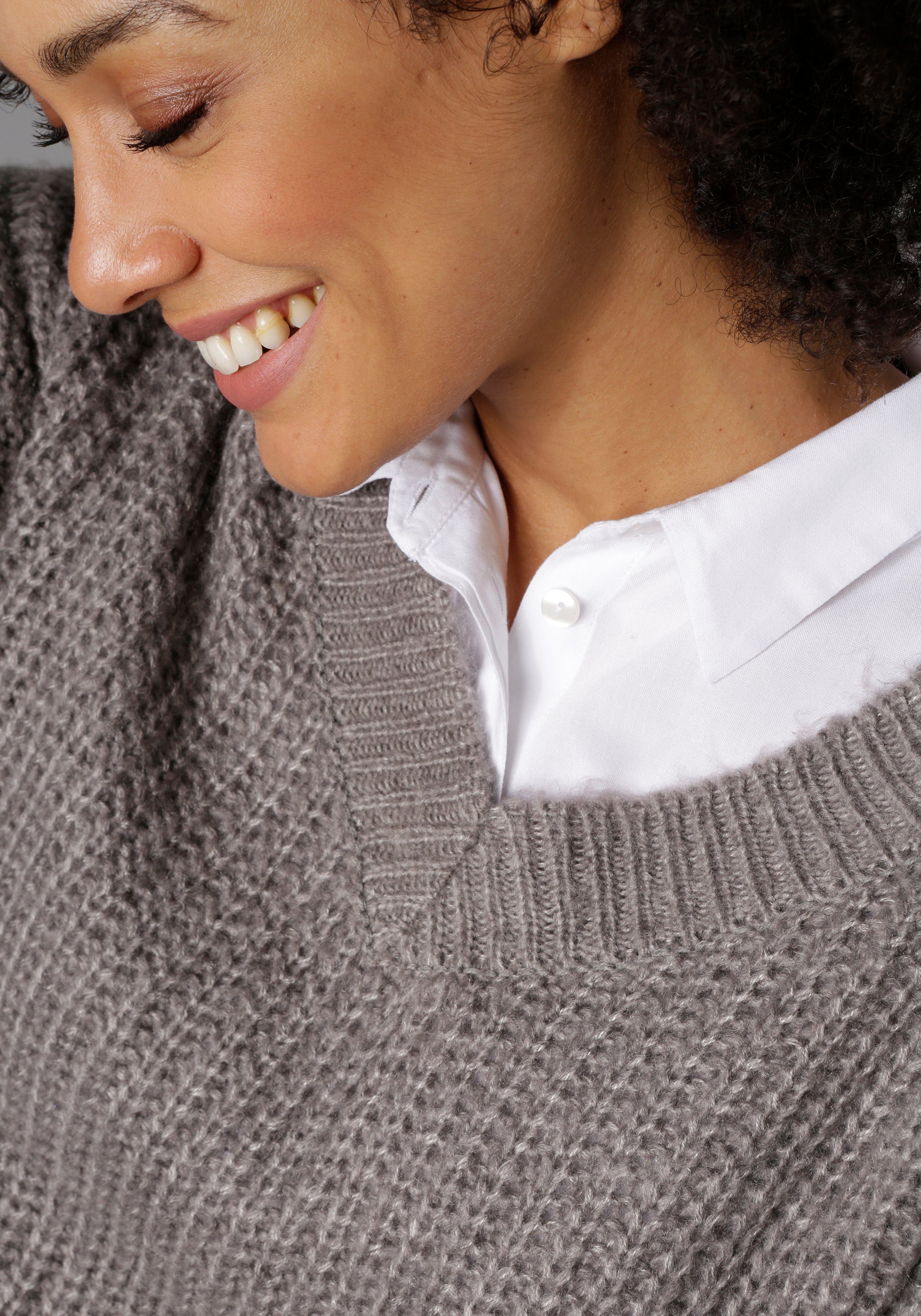 Aniston CASUAL Longpullover mit fixierten Umschlag an den langen Ärmeln