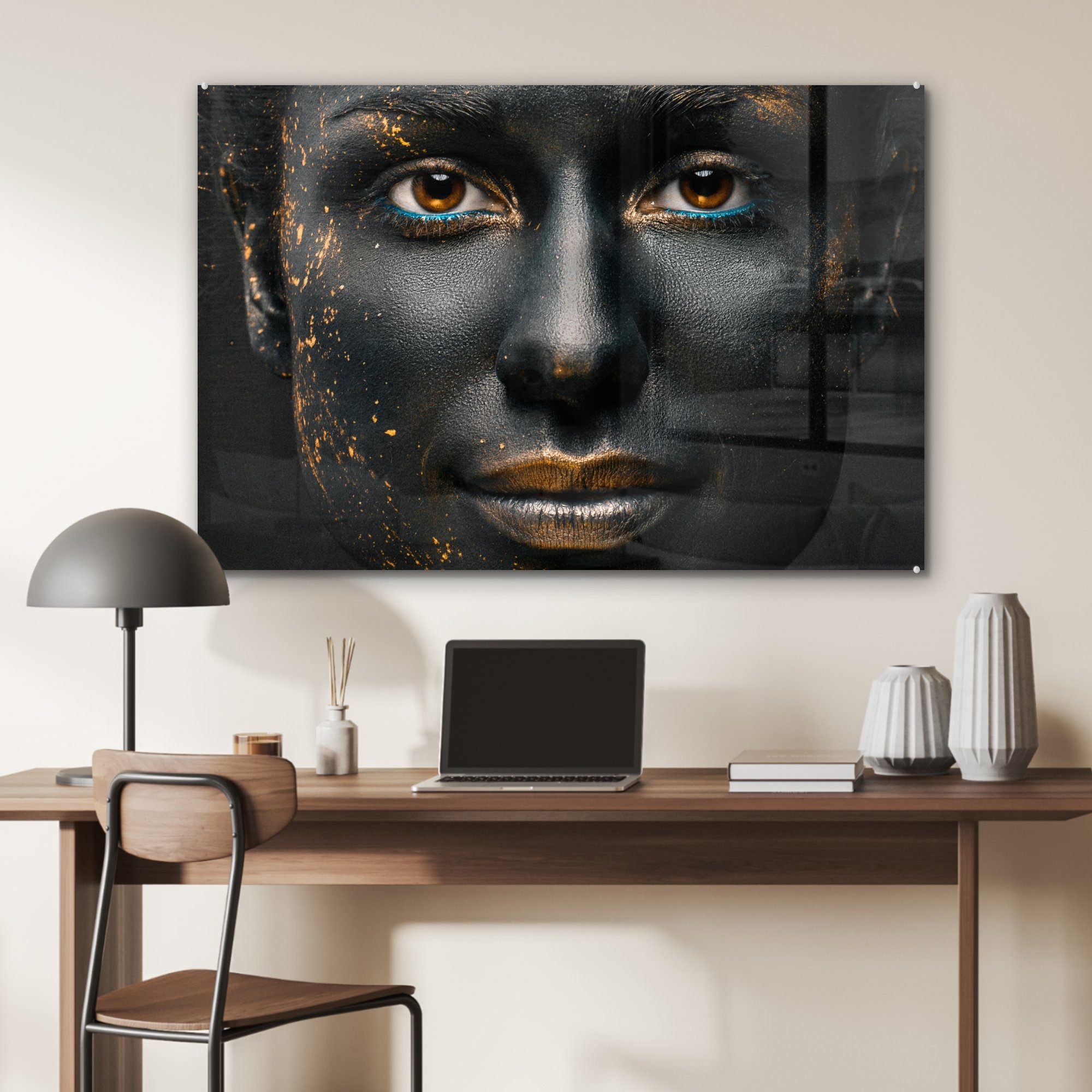 (1 Schlafzimmer und Farbe, Schwarz St), MuchoWow - & Acrylglasbilder Wohnzimmer Porträt Acrylglasbild - Gold - Frau