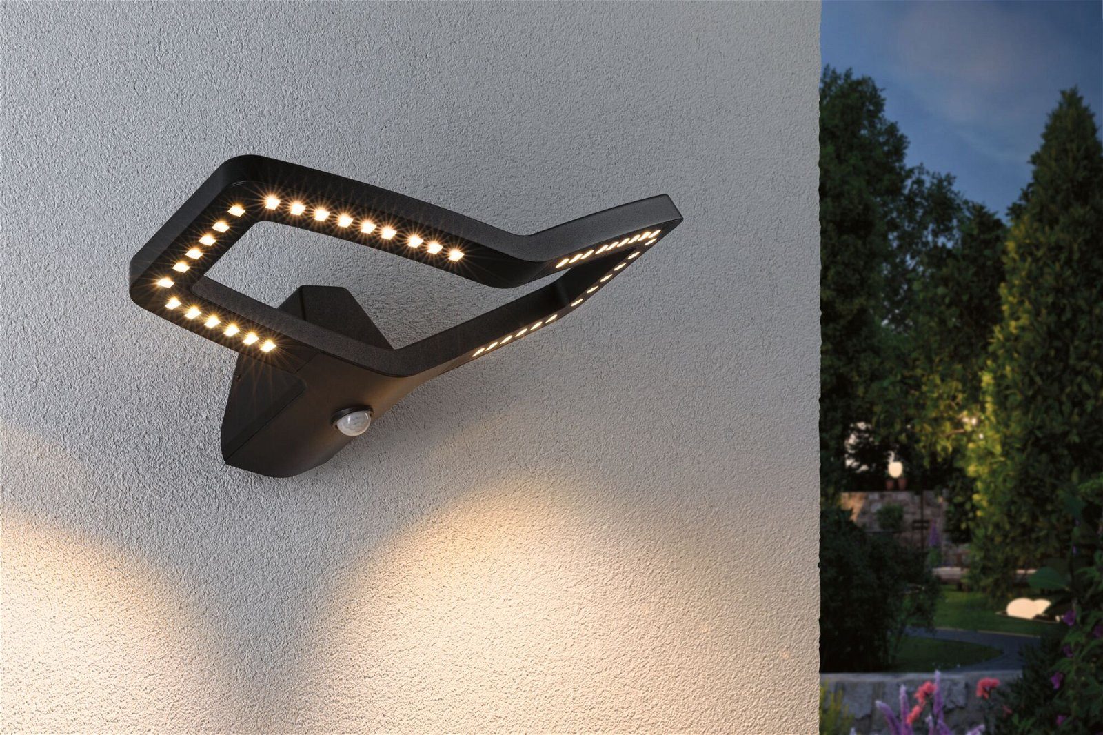Paulmann LED Außen-Wandleuchte Alara IP44 eckig 375x270mm RGBW+ 10W 450lm 230V Anthrazit Metall, LED fest integriert, Warmweiß, Smart Home Zigbee 3.0, Bewegungsmelder