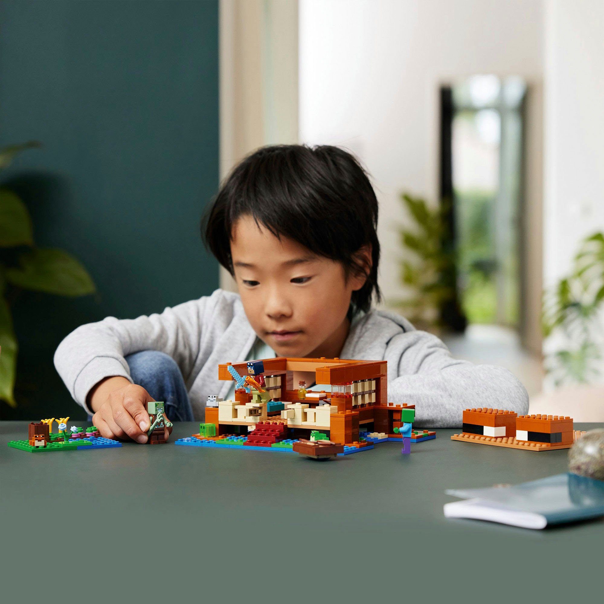 LEGO® Das Froschhaus (21256), LEGO Minecraft günstig online kaufen