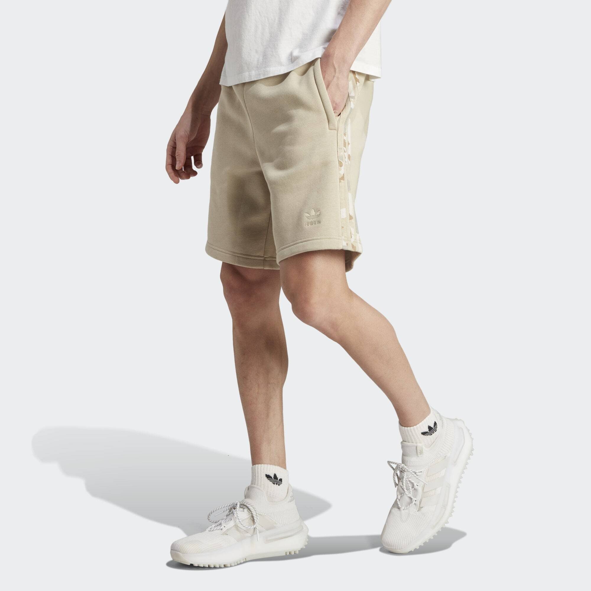 Shorts adidas STRIPE Originals GRAPHICS Savanna SHORTS CAMO