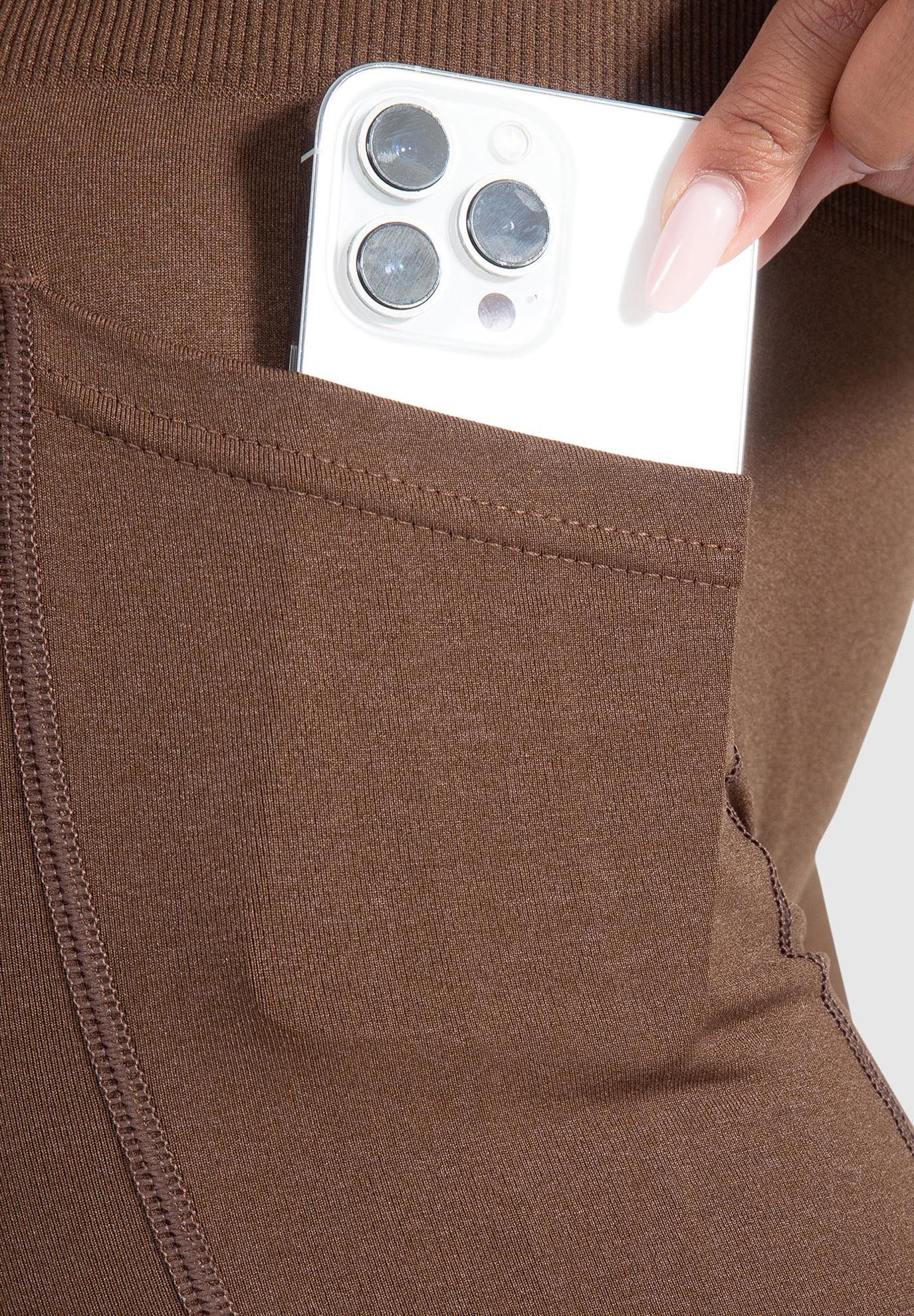 Shorts Temmy, Kurze Sport Hose mit Pocket und Kontur, breiter Bund