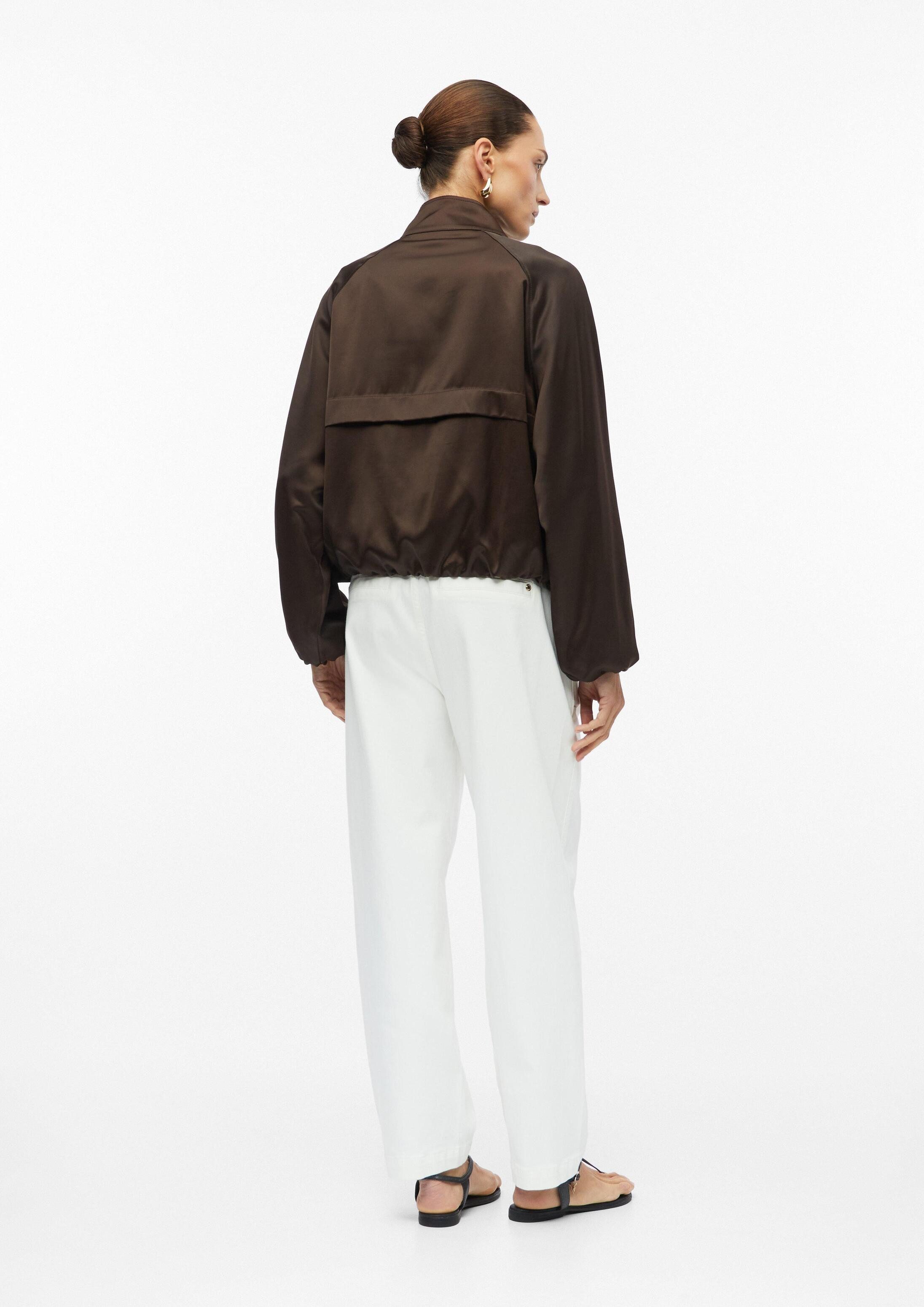 s.Oliver Funktionsjacke Indoor-Jacke Jacke im Relaxed Fit mit Stehkragen und Glanz-Optik