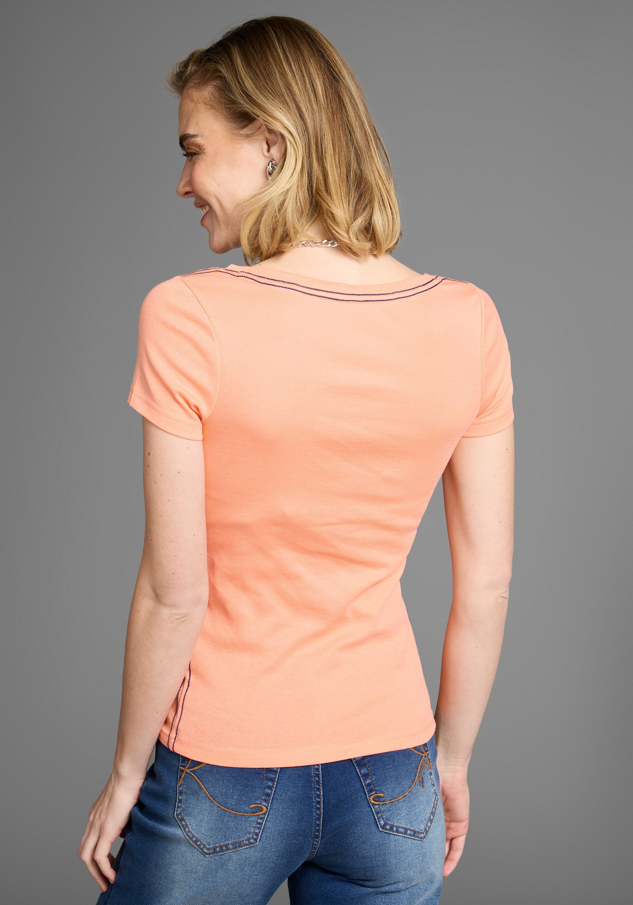 KangaROOS T-Shirt Kurzarm, sehr figurbetonte Passform. Reduzierter Preis € 11,03. Unverbindliche Preisempfehlung € 27,99