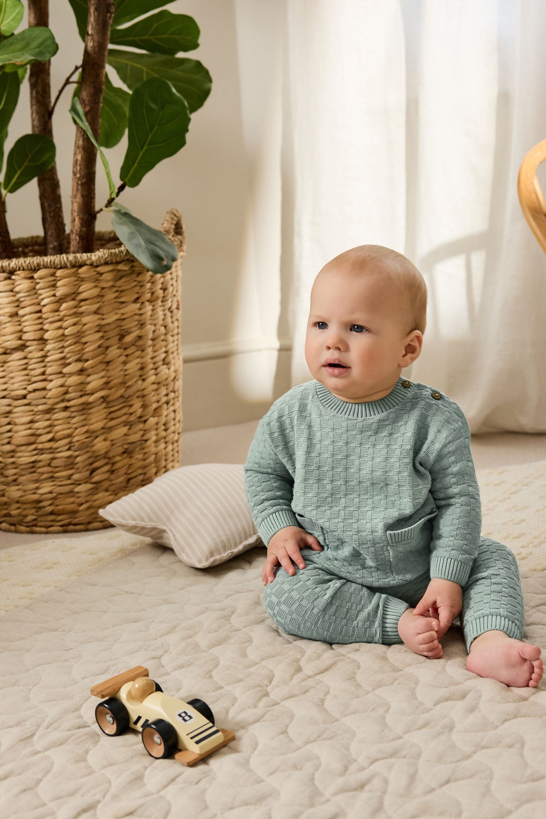 Next Strickpullover Baby Pullover und Leggings aus Strukturstrick (2-tlg)