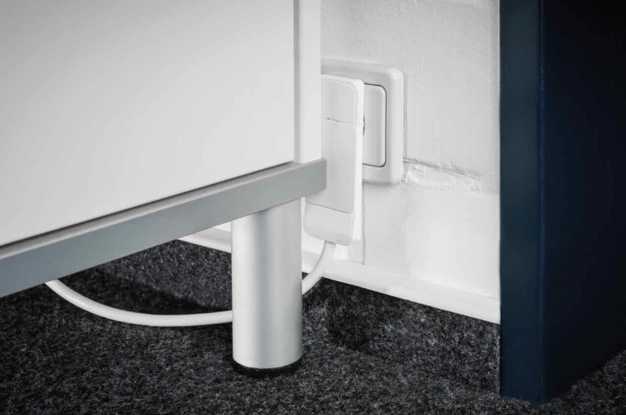 Naber Schuko-Stecker Naber Flachstecker Weiß 12 mm tief, lose, Schraubmontage