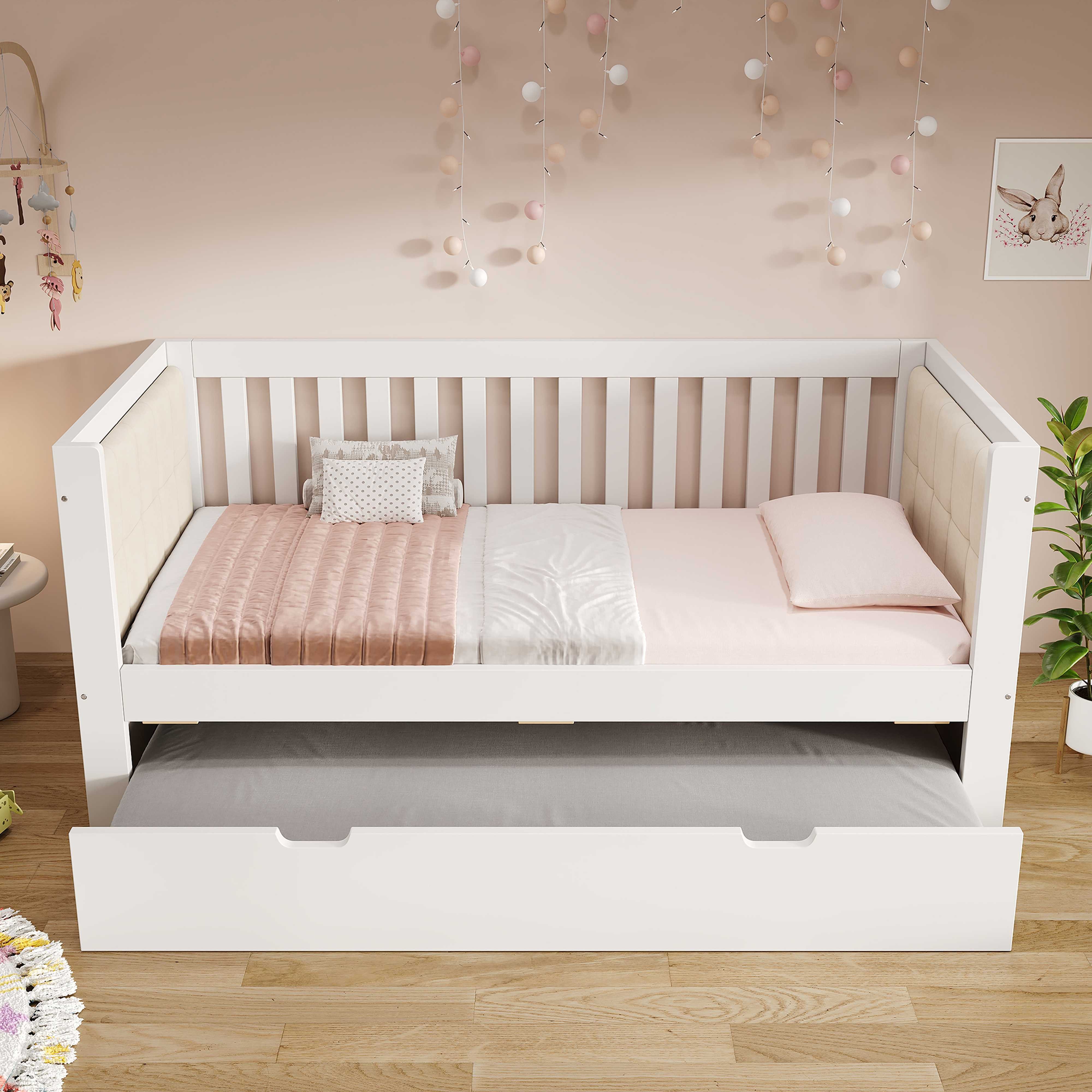 BlingBin Daybett Tagesbett mit Rückenlehne & gepolsterten Armlehnen, Lattenrost (Schlafsofa aus Massivholz in Weiß, 1 tlg), 90x190cm mit Ausziehbett, ohne Matratze