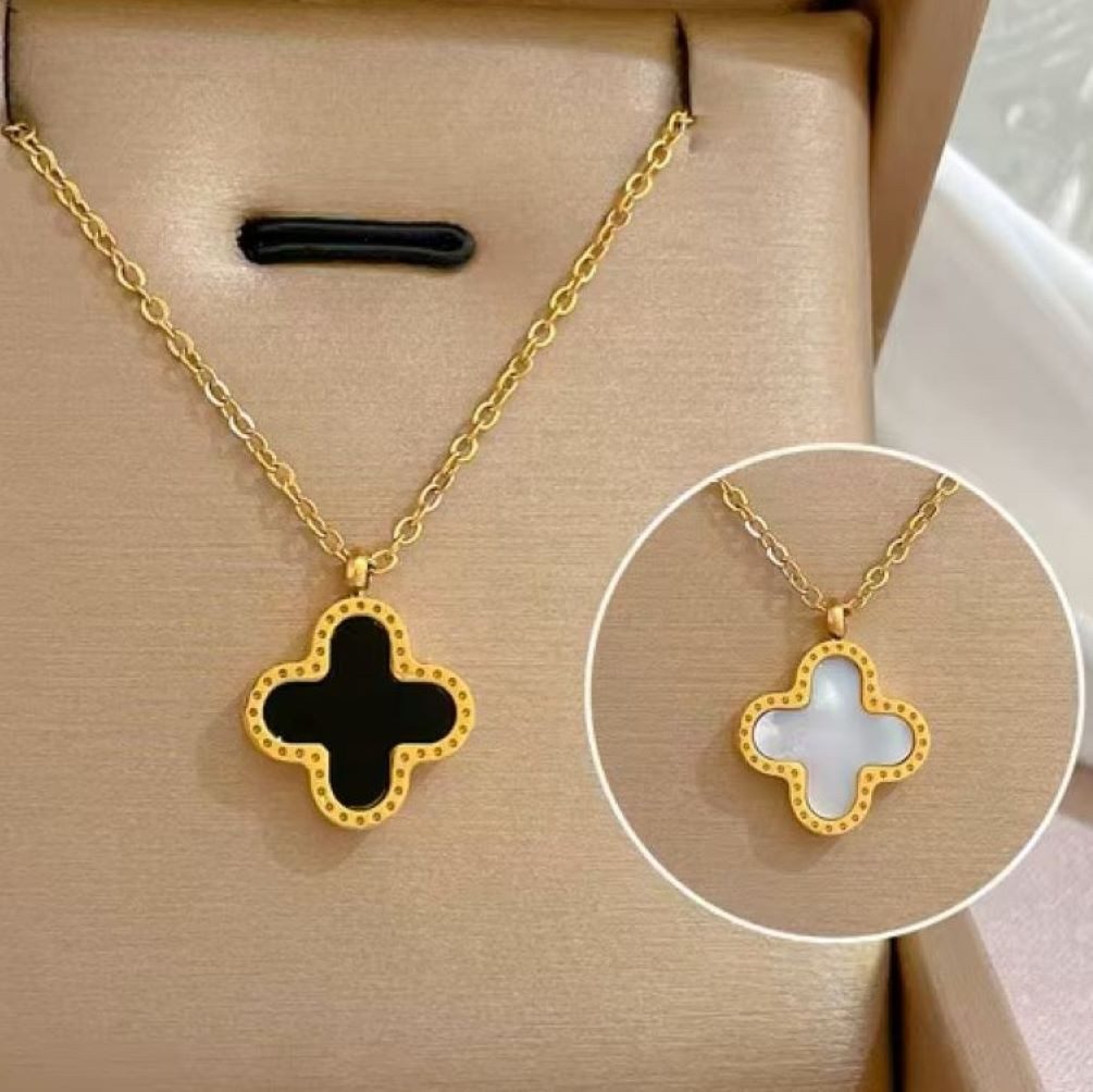 Kunstblume Echte Rose mit vierblättrigem Kleeblatt Kette Box in Rot, Tidy günstig online kaufen