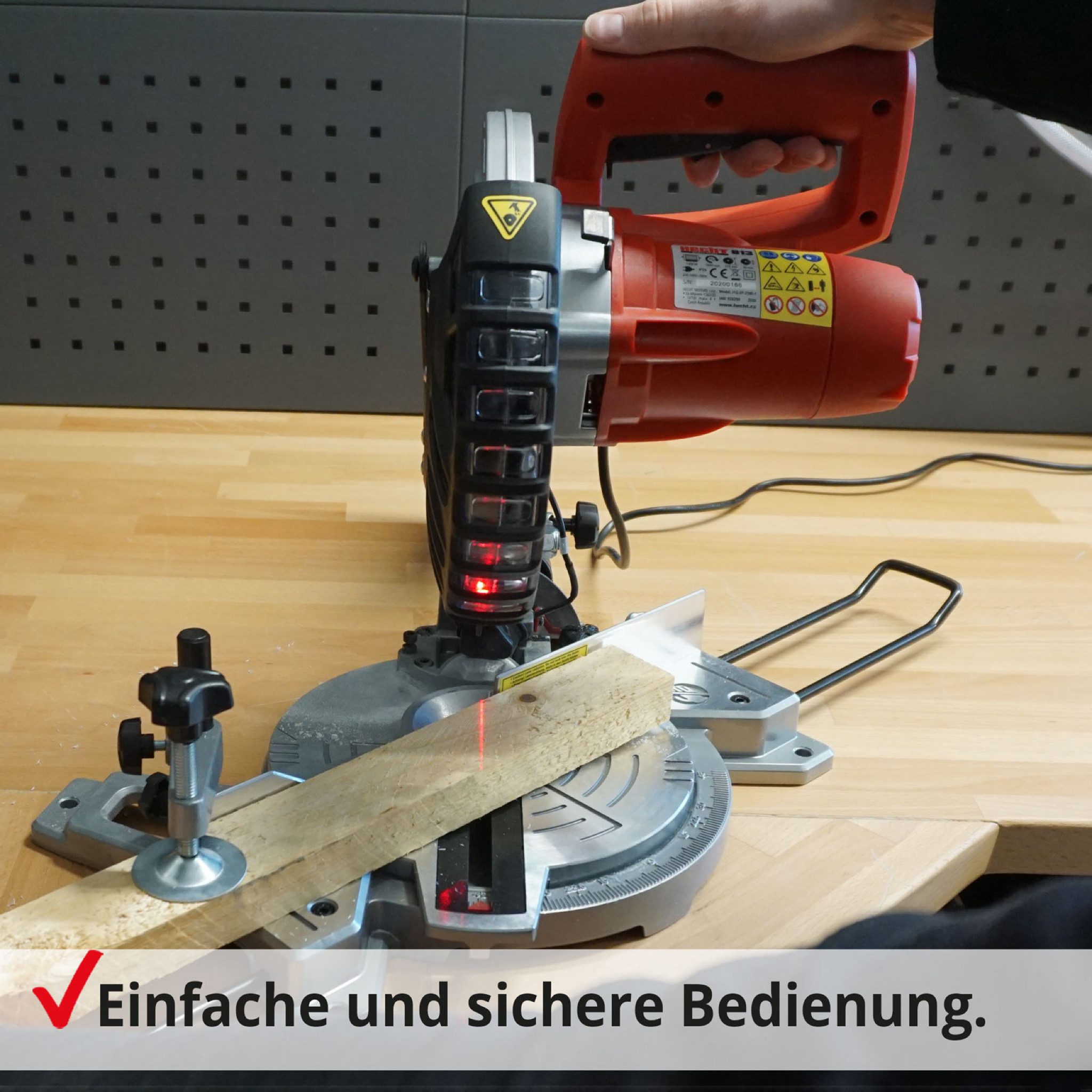 Hecht Kappsäge mit Schnittlaser 210 mm Ø-HM Sägeblatt Gehrungsschnitte, 1400W, Staubfangsack, Absauganschluss, 5000 U/min