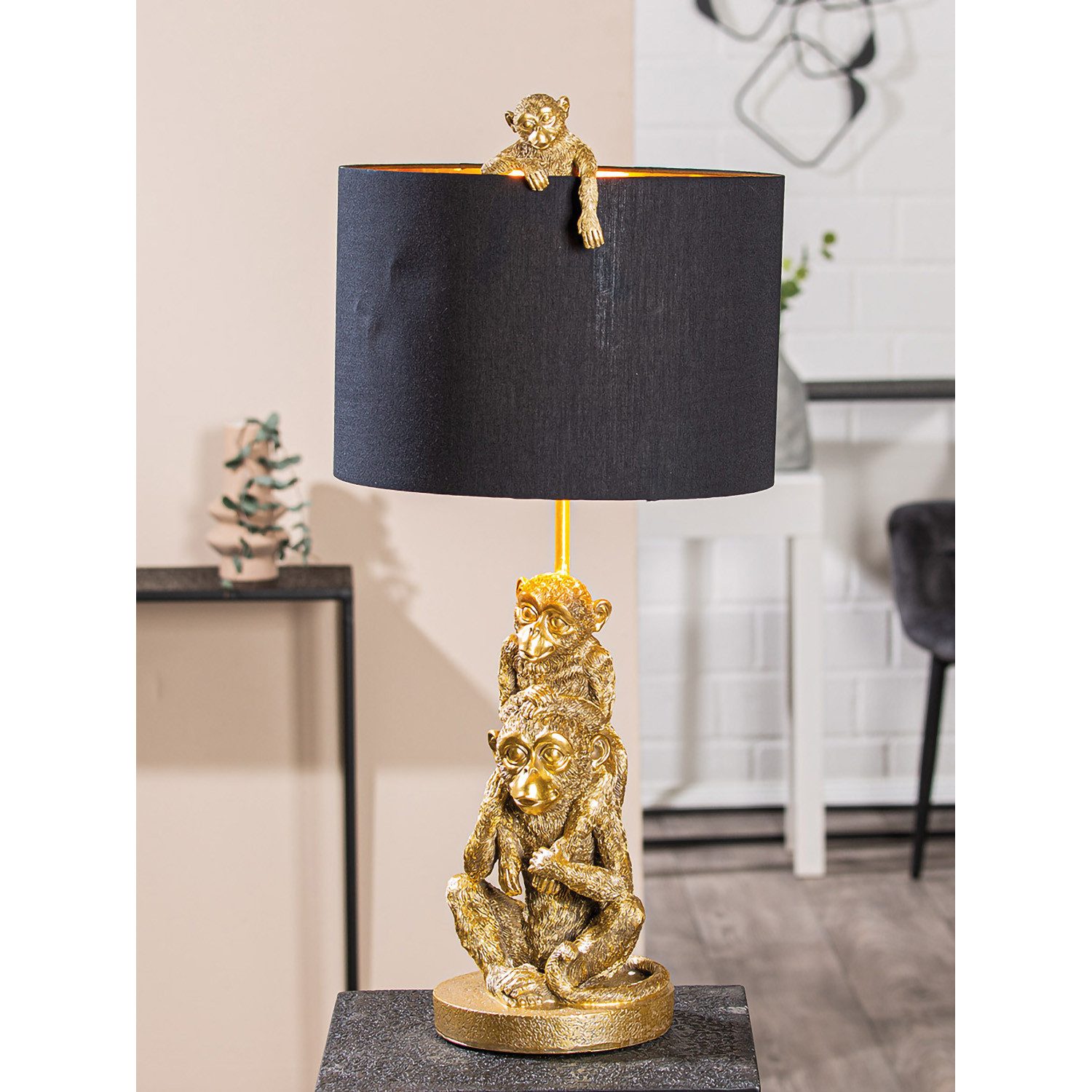 GILDE Tischleuchte AFFENBANDE Leuchte - goldschwarz - Kunstharz - Höhe 66cm x Breite 30cm, Tischlampe - Schreibtischlampe - Nachttischlampe