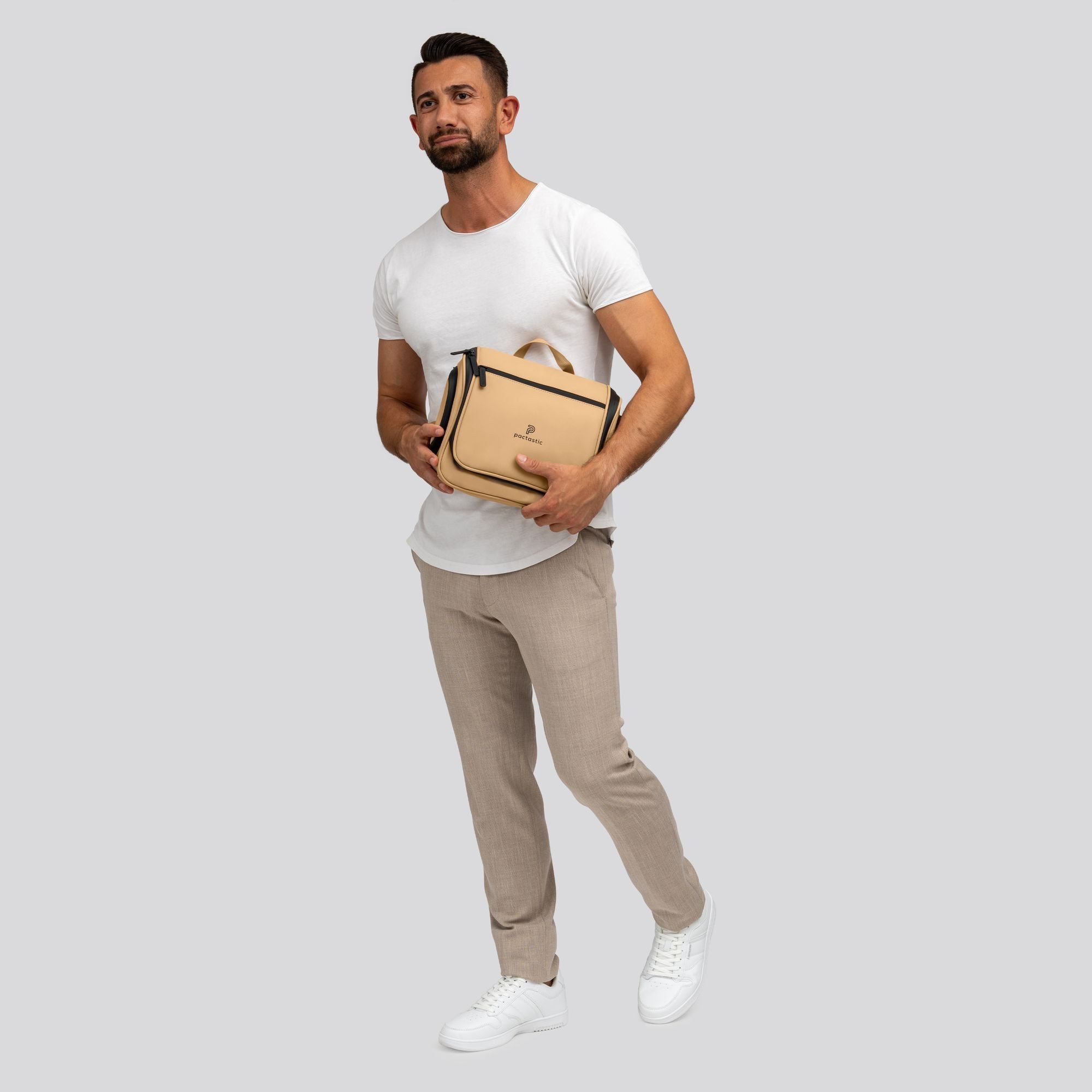 Pactastic Kulturbeutel Urban Collection, Veganes Tech-Material günstig online kaufen