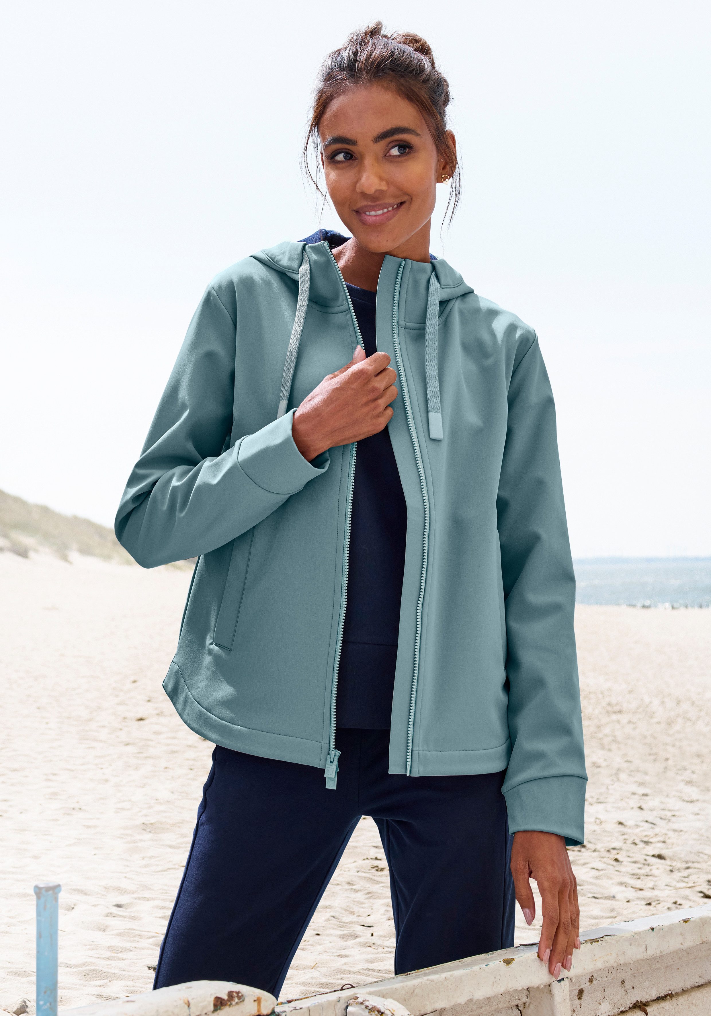 Elbsand Softshelljacke mit verstellbarer Kapuze