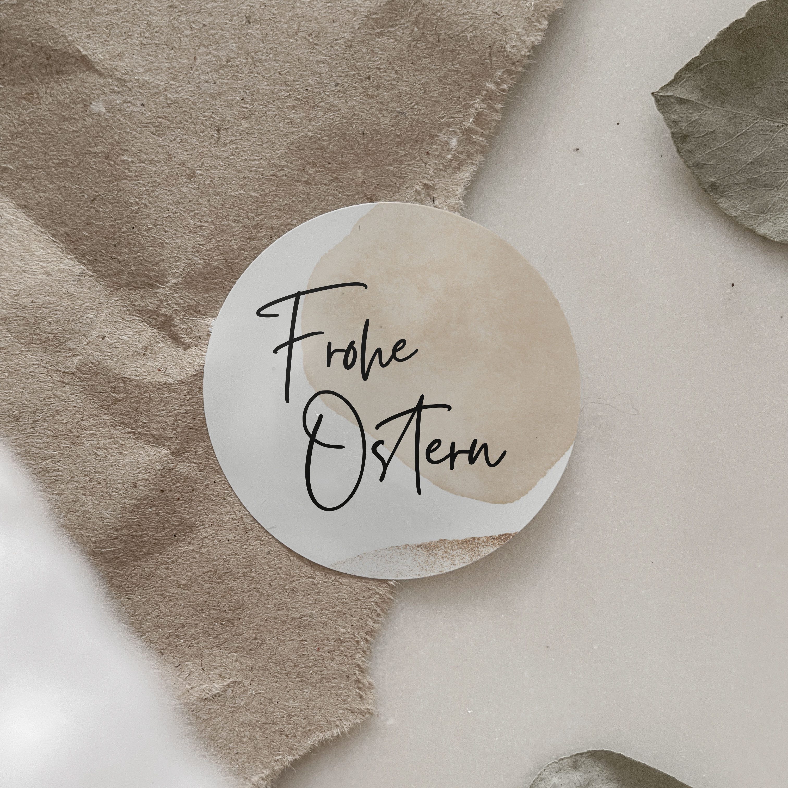 NORDEULE Sticker Frohe Ostern in Beige, ⌀ 4cm rund selbstklebend, (Set 20-tlg), für Ostergeschenke, DIY, Osterpost, Verpackung, Seidenpapier Etiketten