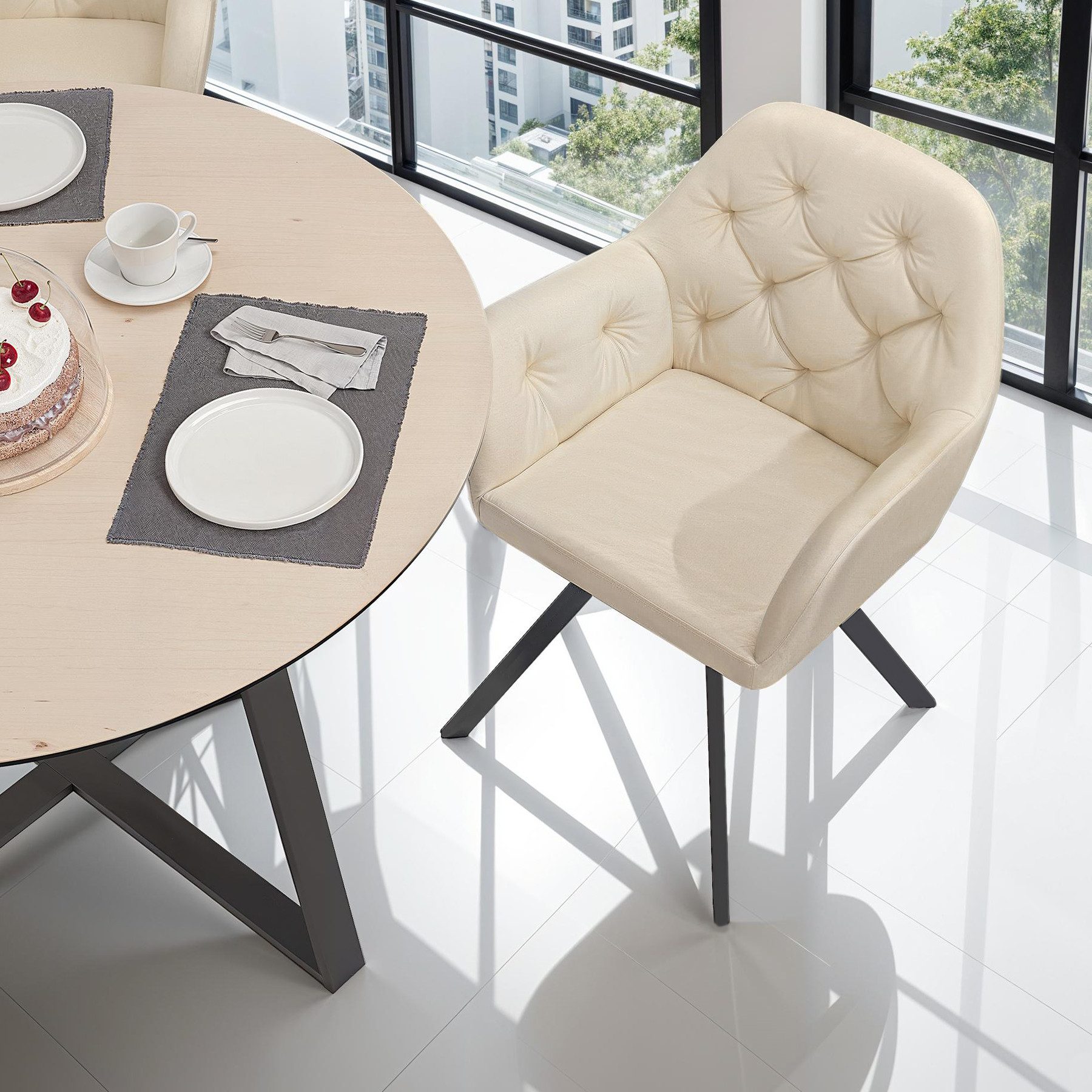 tectake Esszimmerstuhl Drehbarer Armlehnstuhl gepolstert, mit Steppmuster, 58 x 58 x 87 cm (Samtstuhl Lucia in creme, 1 St), 180° drehbar, Stahlbeine, bodenschonend, Belastbarkeit 120 kg