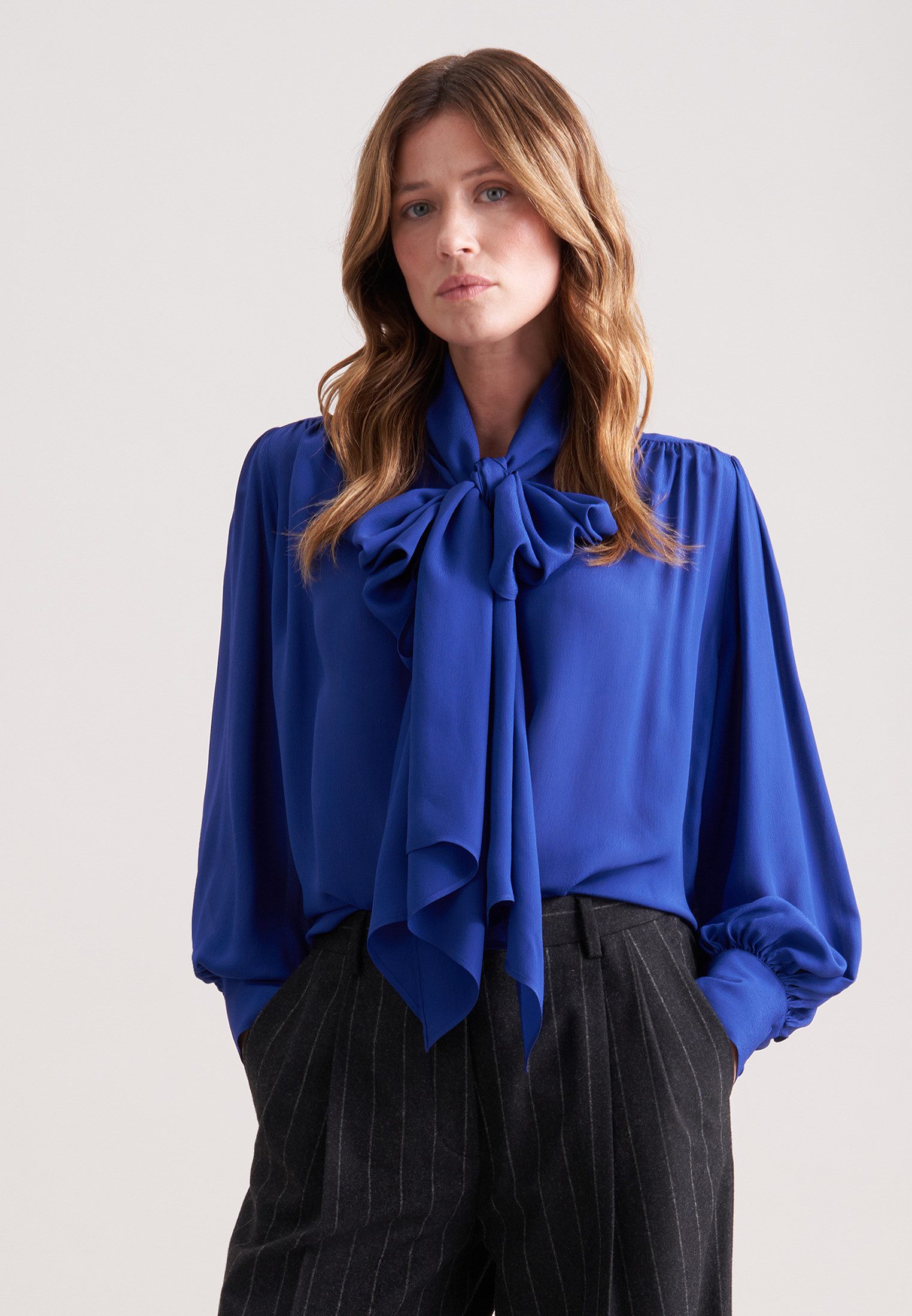 Klassische Bluse