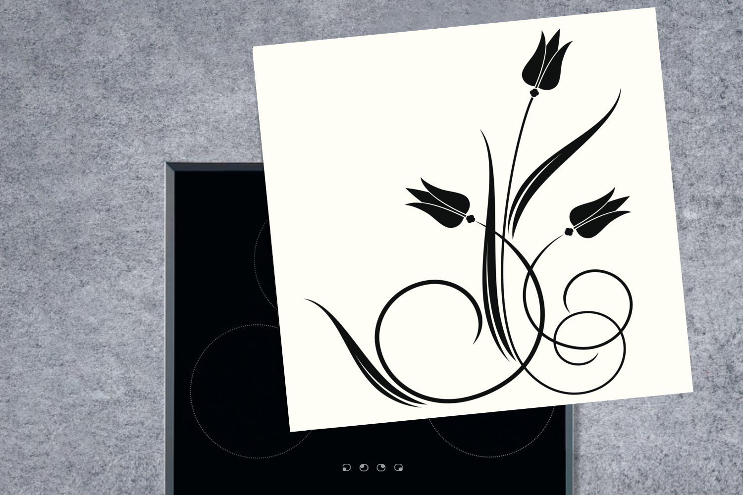 (1 Vinyl, 78x78 einem Hintergrund, Tulpen auf für Illustration Arbeitsplatte weißen Eine tlg), schwarzen cm, Herdblende-/Abdeckplatte von küche Ceranfeldabdeckung, MuchoWow