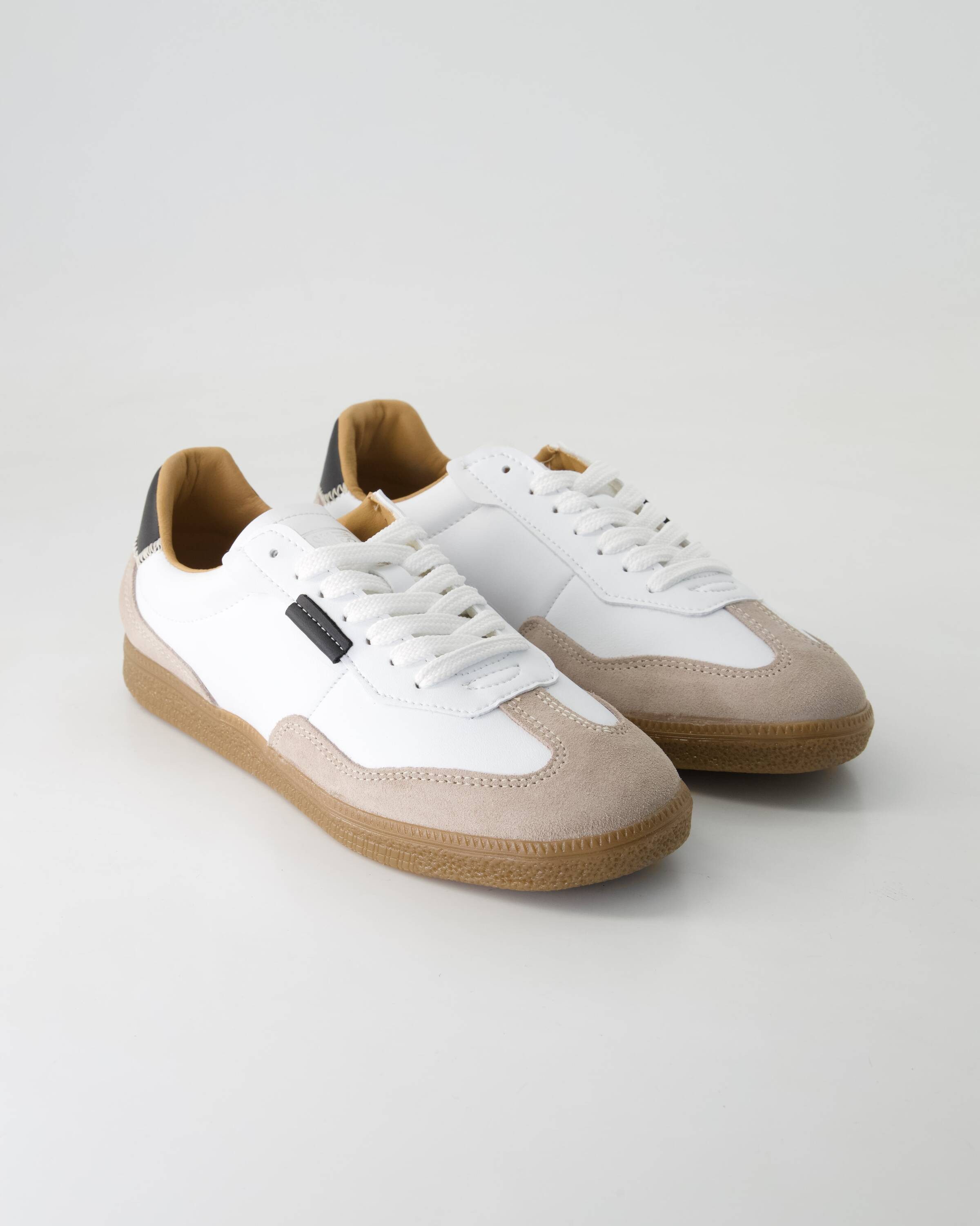 Emporia Sneaker