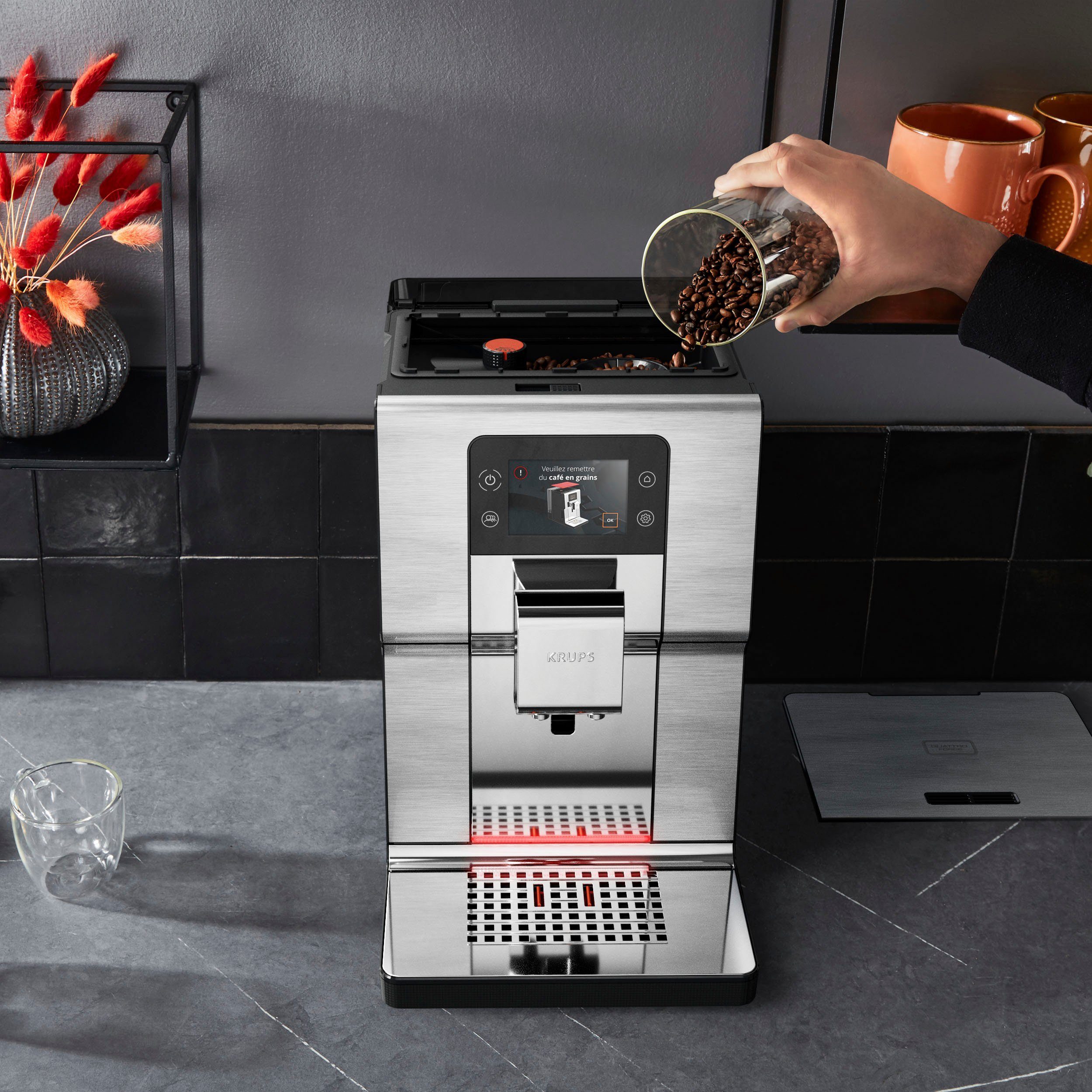 Krups Kaffeevollautomat EA877D Intuition Farb-Touchscreen 21 Kaltgetränke-Spezialitäten, geräuscharm, Experience+, Heiß- und