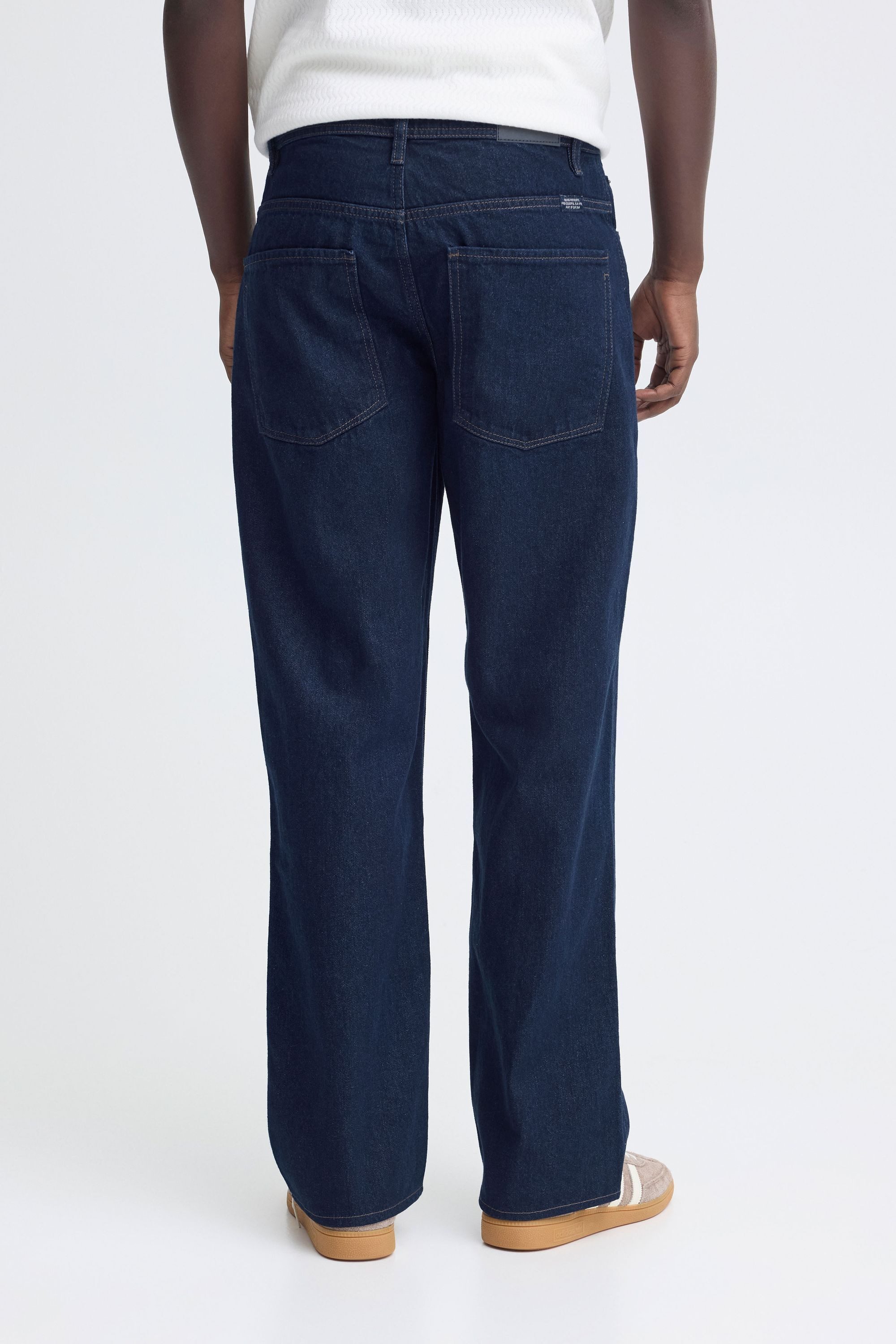 Blend Comfort-fit-Jeans BHFlake Jeanshose mit weitem Schnitt und geradem Bein - Flake Fit – Bild 4 von 5