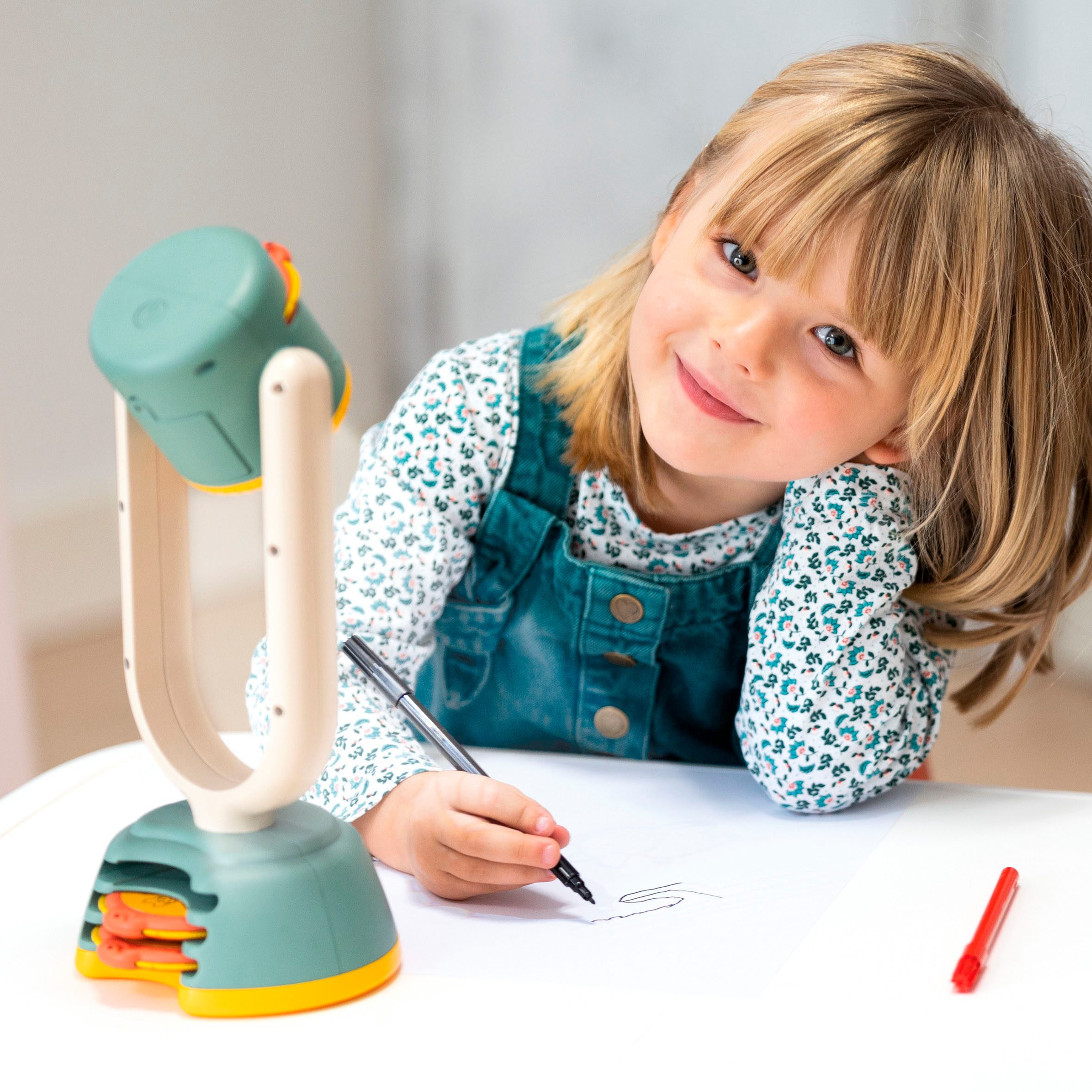 Smoby Malvorlage Zeichenprojektor