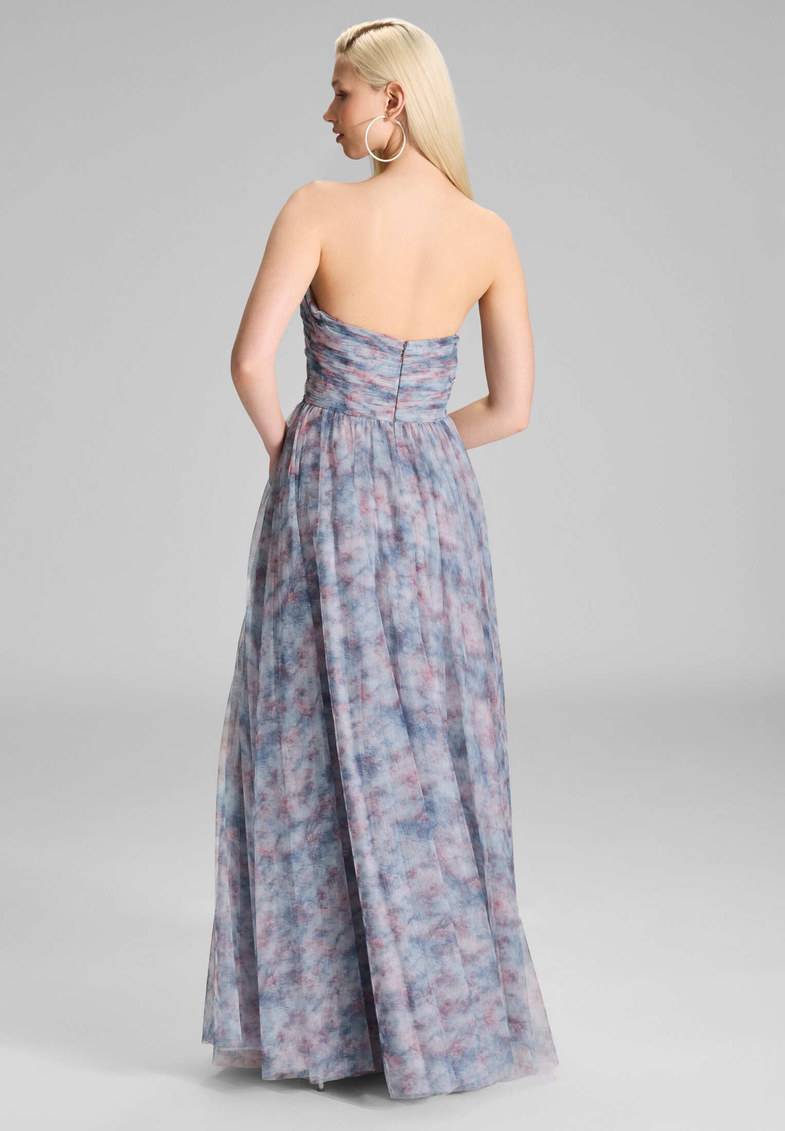 Hey Kyla Abendkleid - Tüllkleid mit floralem Print Figurbetonte Passform mit fließendem Rockteil
