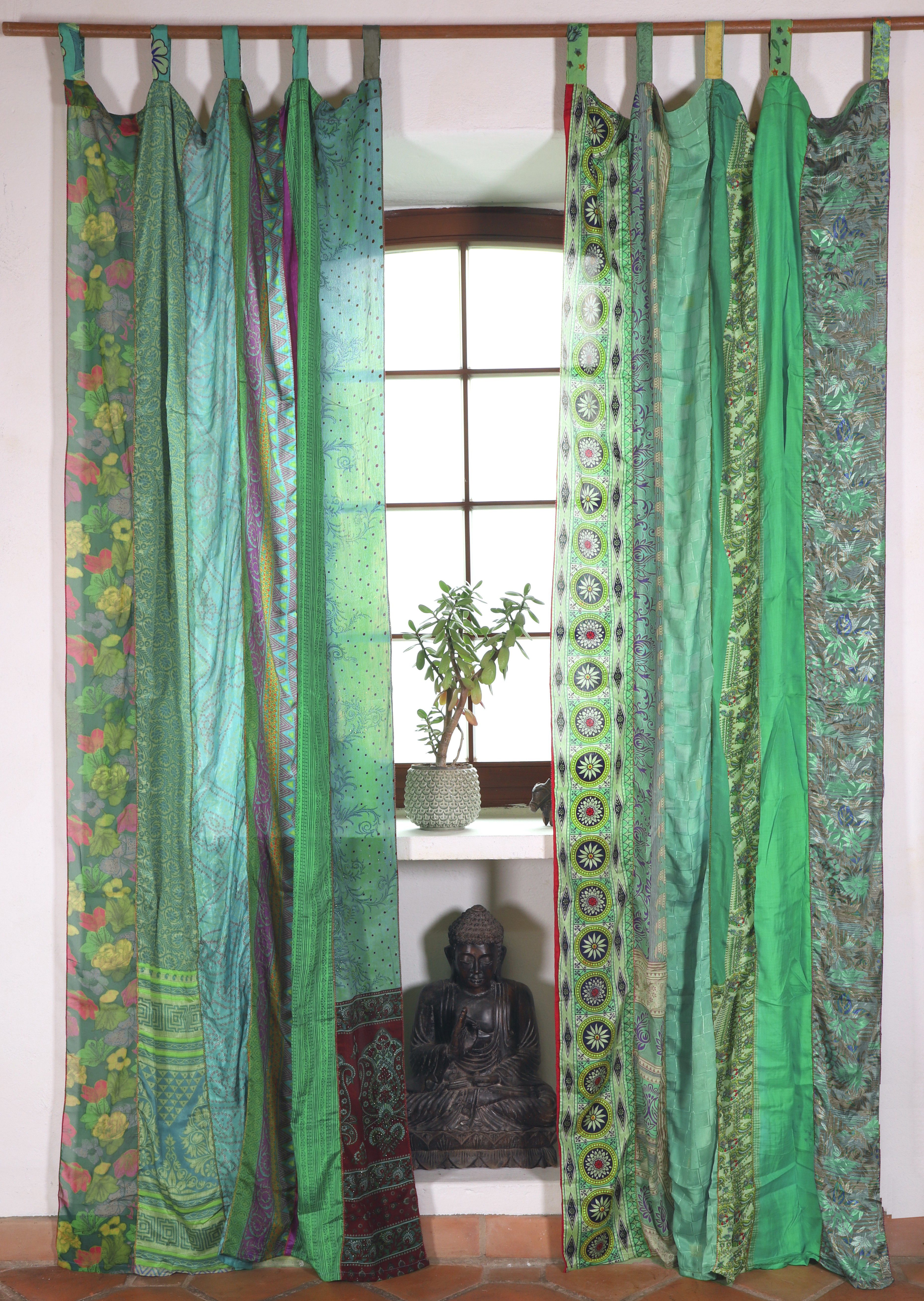 Guru-Shop Vorhang Vorhang 2 Stück seidige upcycling Gardine aus..