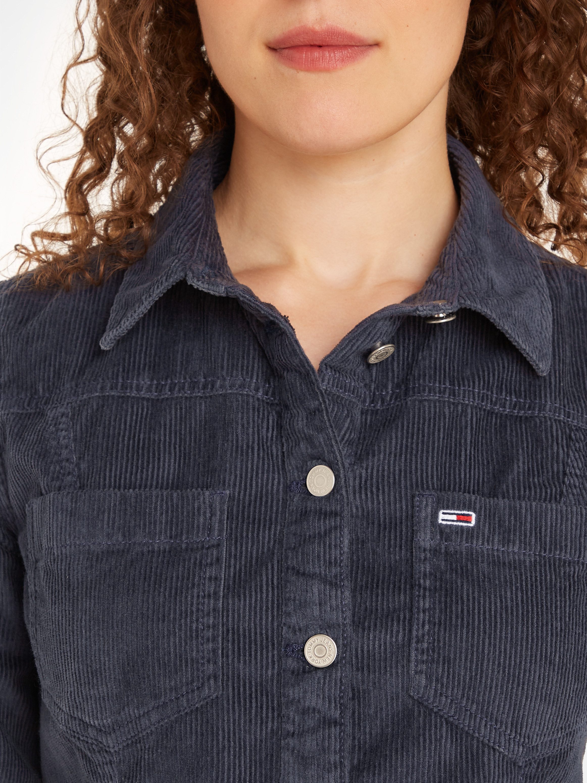 Tommy Jeans Cordkleid TJW SLIM LS WASHED CORD DRESS in modischem Cordmaterial