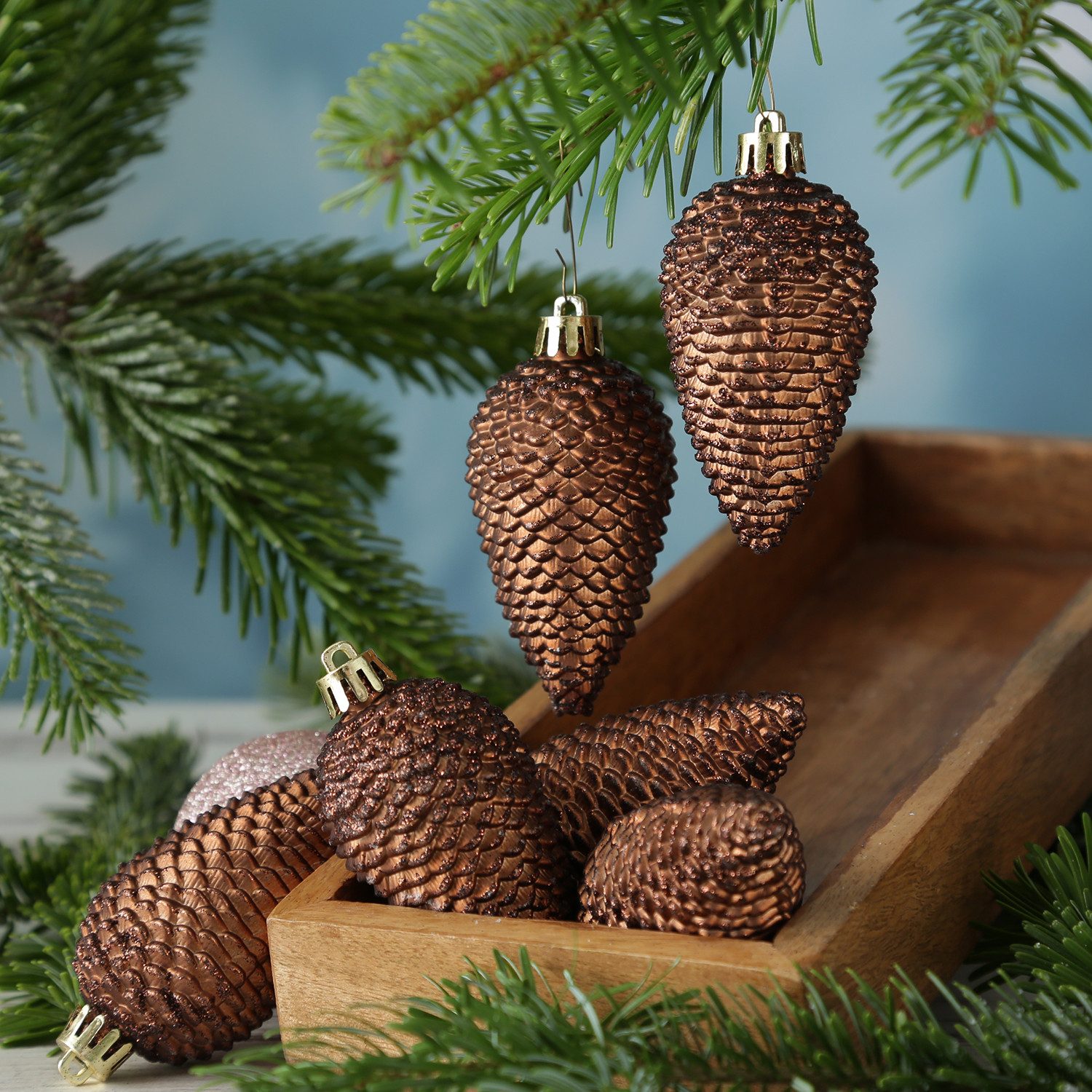 MARELIDA Christbaumschmuck Weihnachtsbaumschmuck Tannenzapfen bruchfest glitzernd 8cm 6St braun
