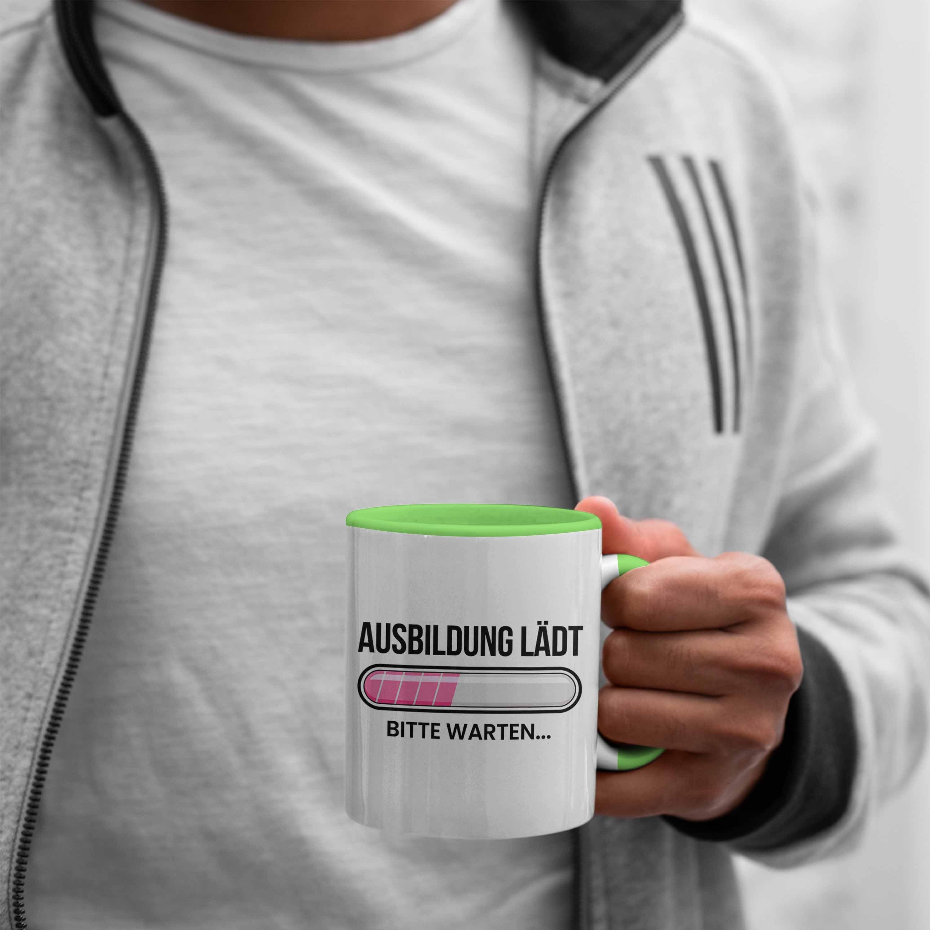 Geschenk - Auszubildende Azubine Ausbildung Spruch Tasse Grün Trendation für Start Tasse Geschenkidee Trendation