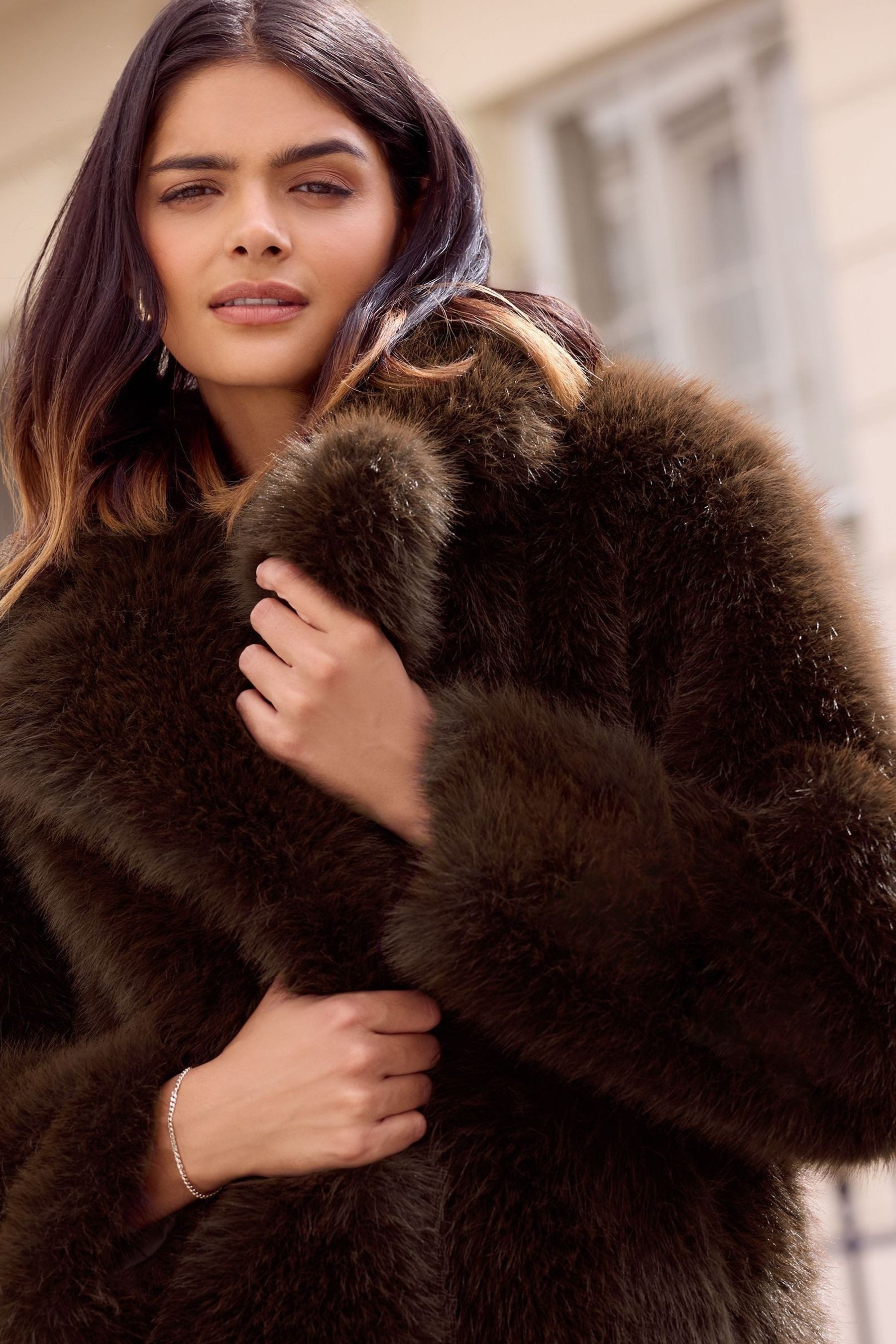 Friends Like These Fellimitatmantel Friends Like These X Lucy Mecklenburgh Mantel (1-tlg)